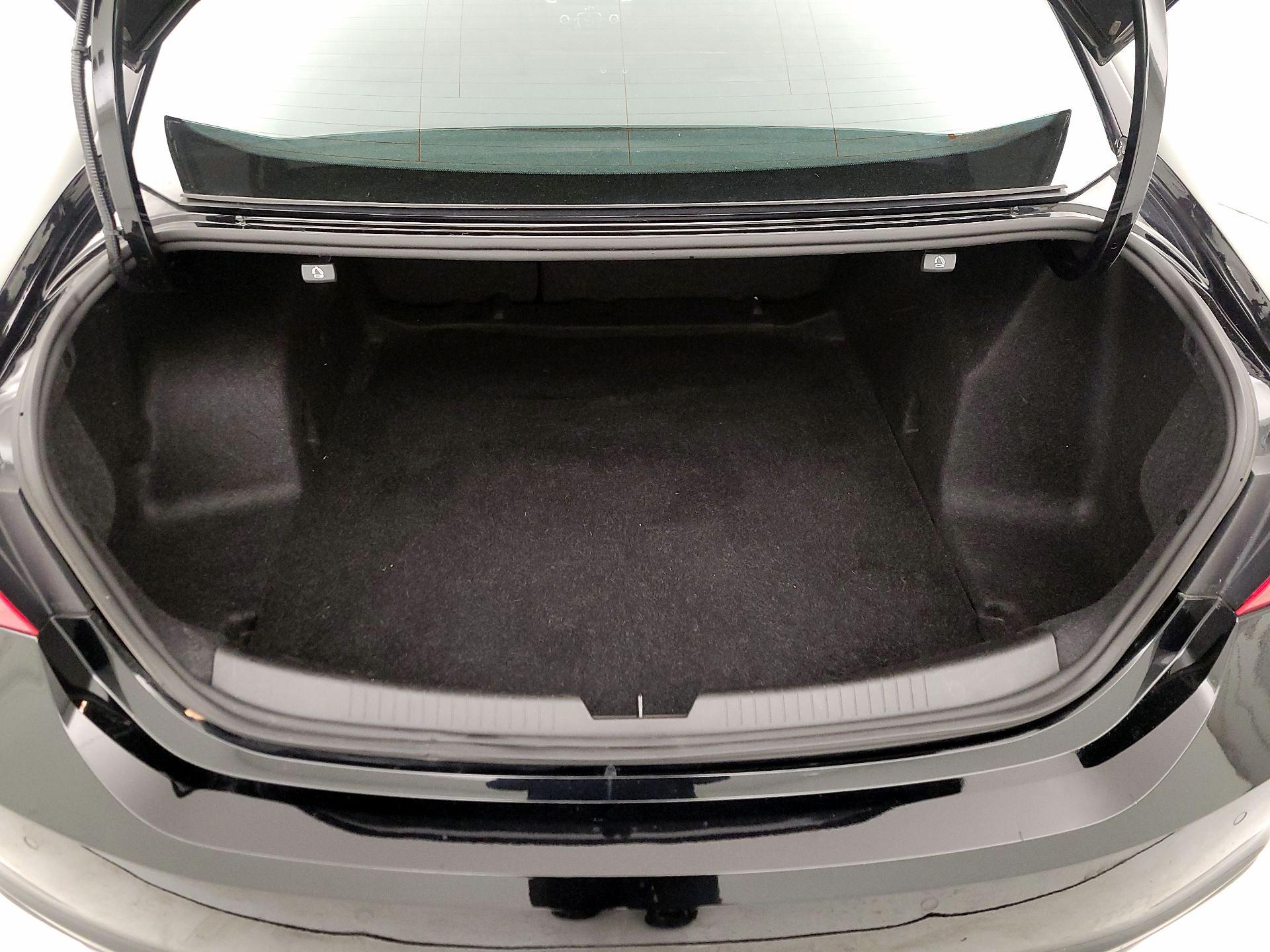 Thumbnail: 2024 Chevrolet Malibu - 20