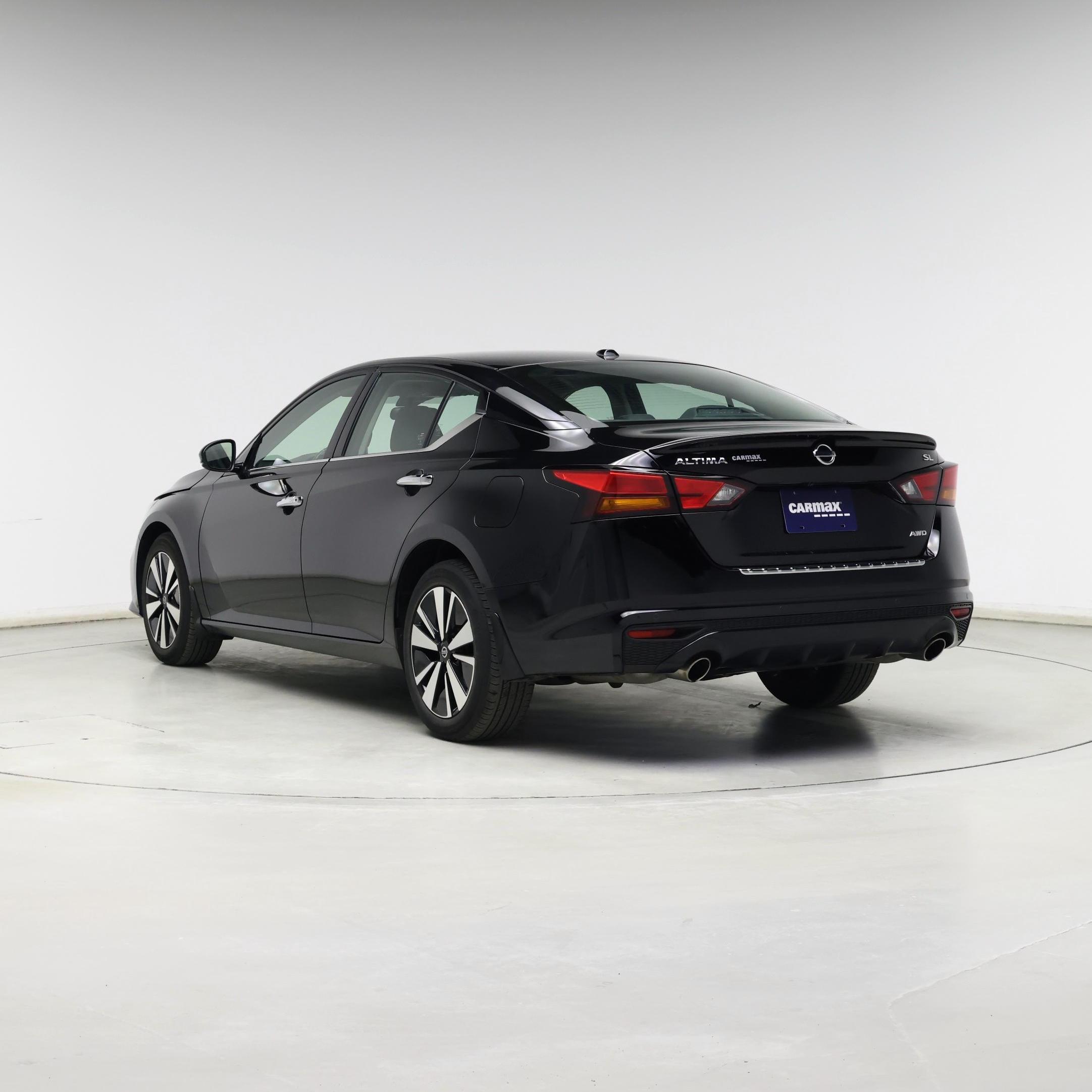 Thumbnail: 2022 Nissan Altima - 2