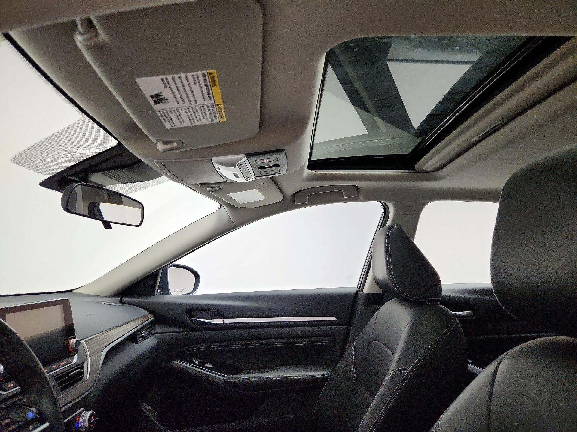 Thumbnail: 2022 Nissan Altima - 20