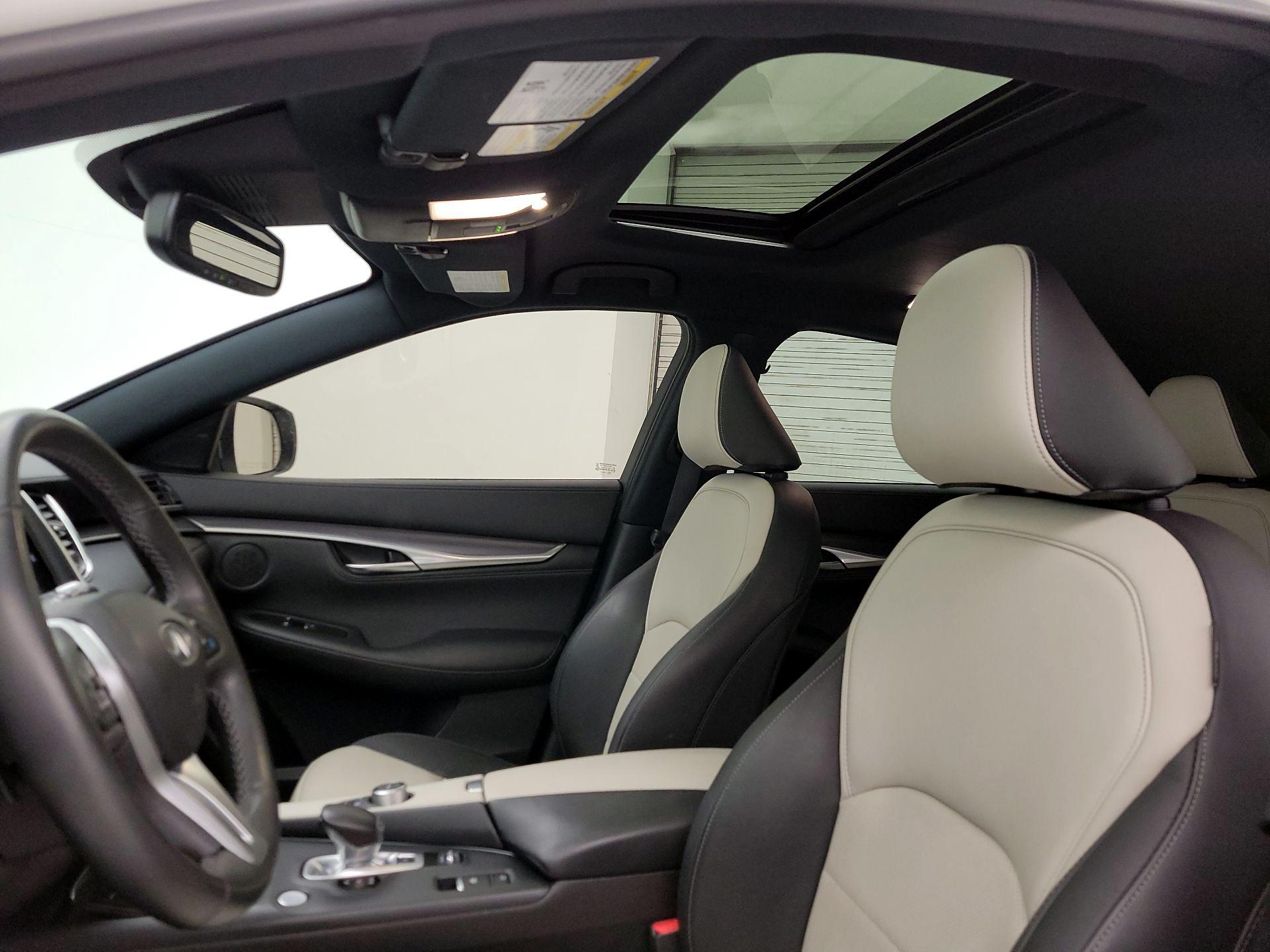 Thumbnail: 2023 INFINITI QX55 - 19