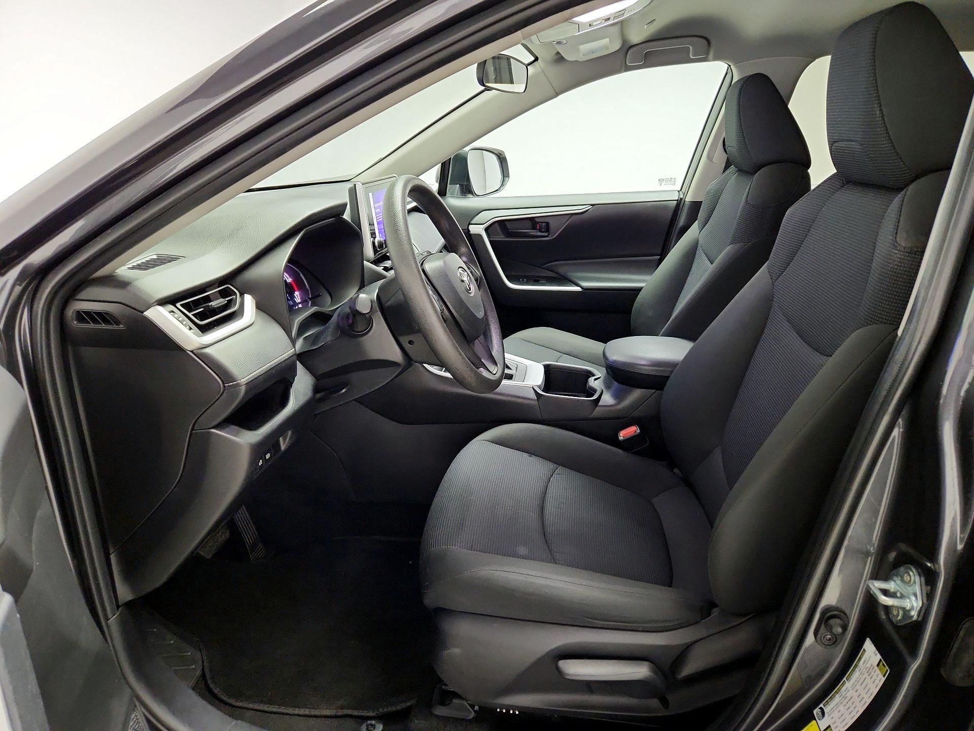 Thumbnail: 2024 Toyota RAV4 - 11