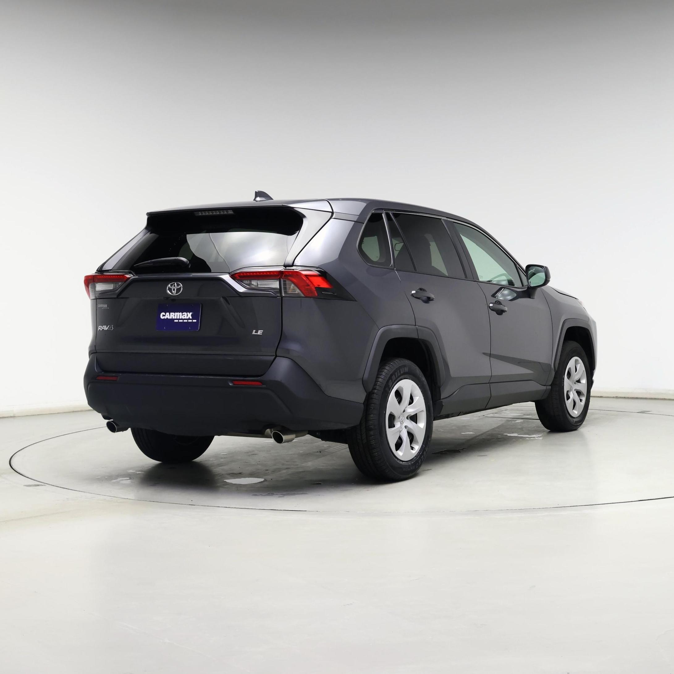 Thumbnail: 2024 Toyota RAV4 - 8