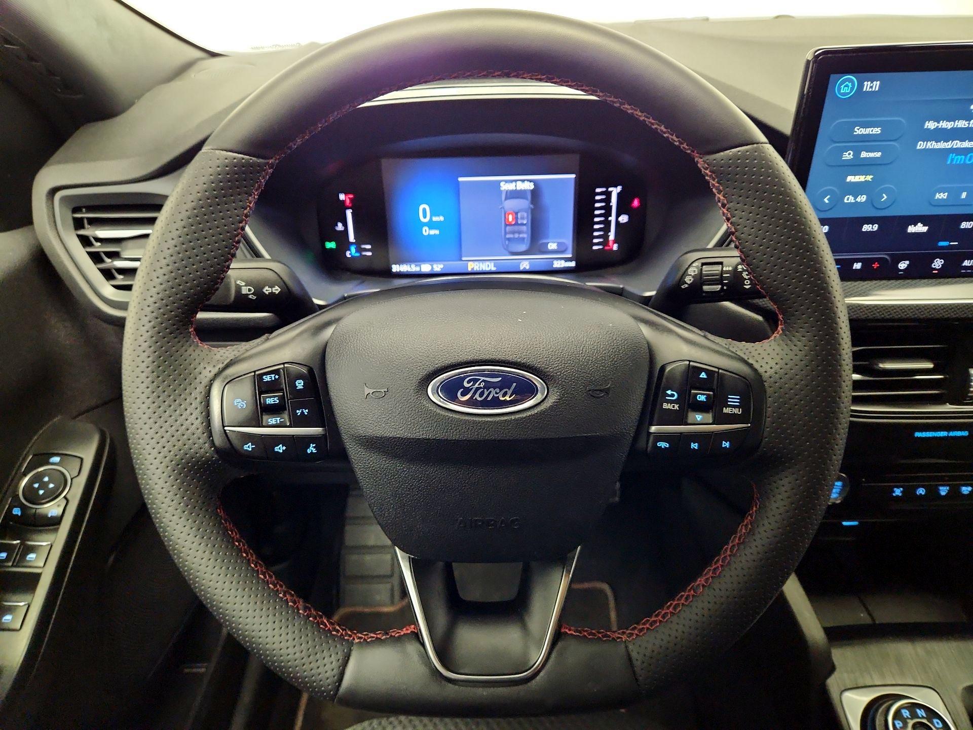 Thumbnail: 2023 Ford Escape - 10