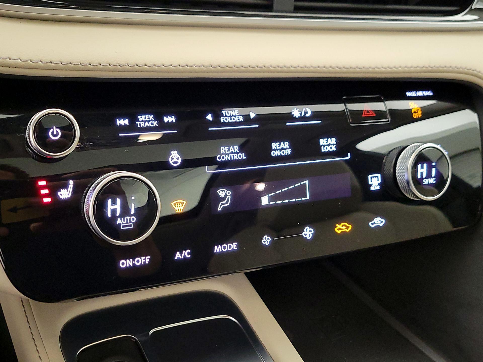 Thumbnail: 2023 INFINITI QX60 - 16