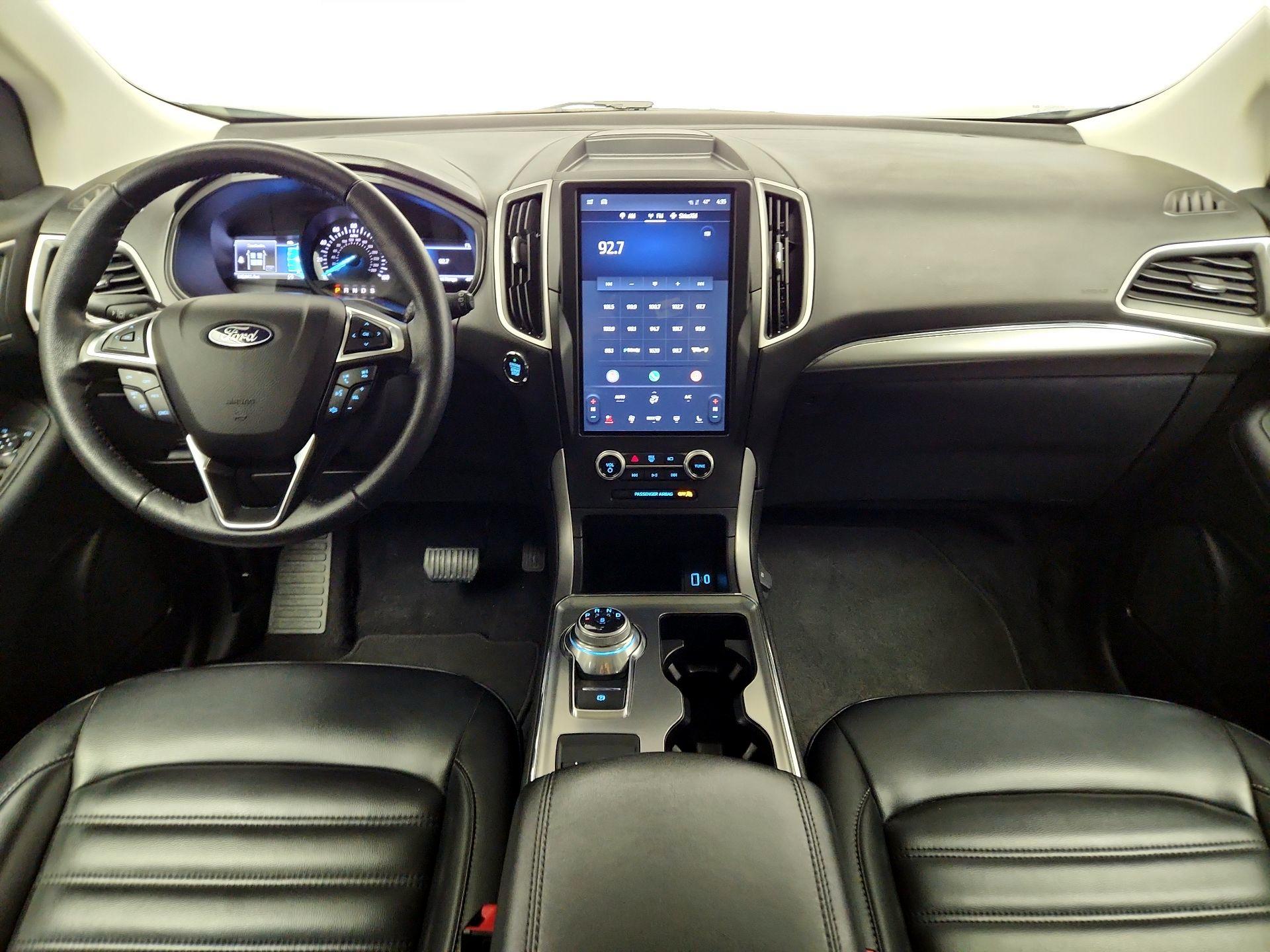 Thumbnail: 2022 Ford Edge - 9