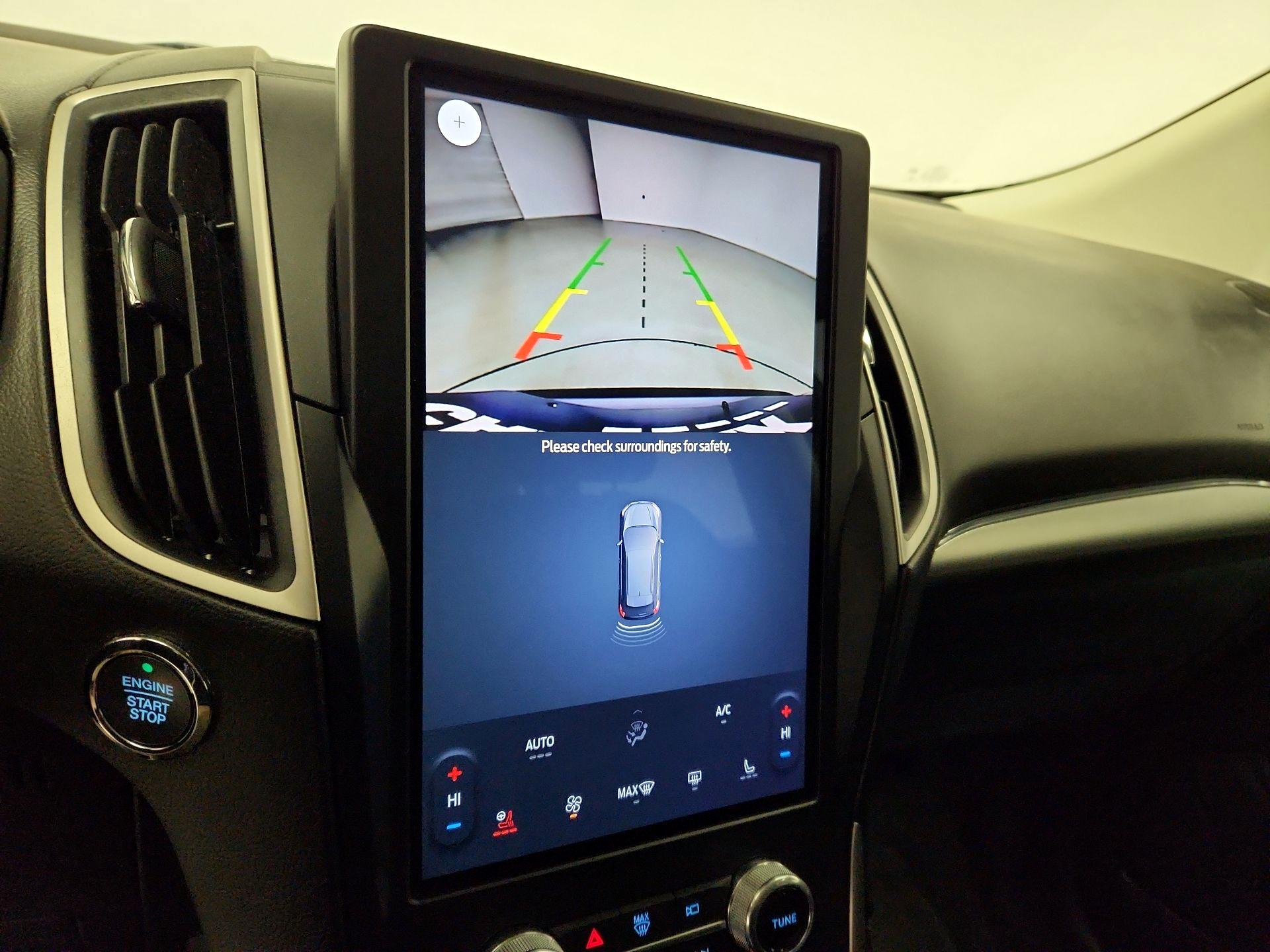 Thumbnail: 2022 Ford Edge - 14