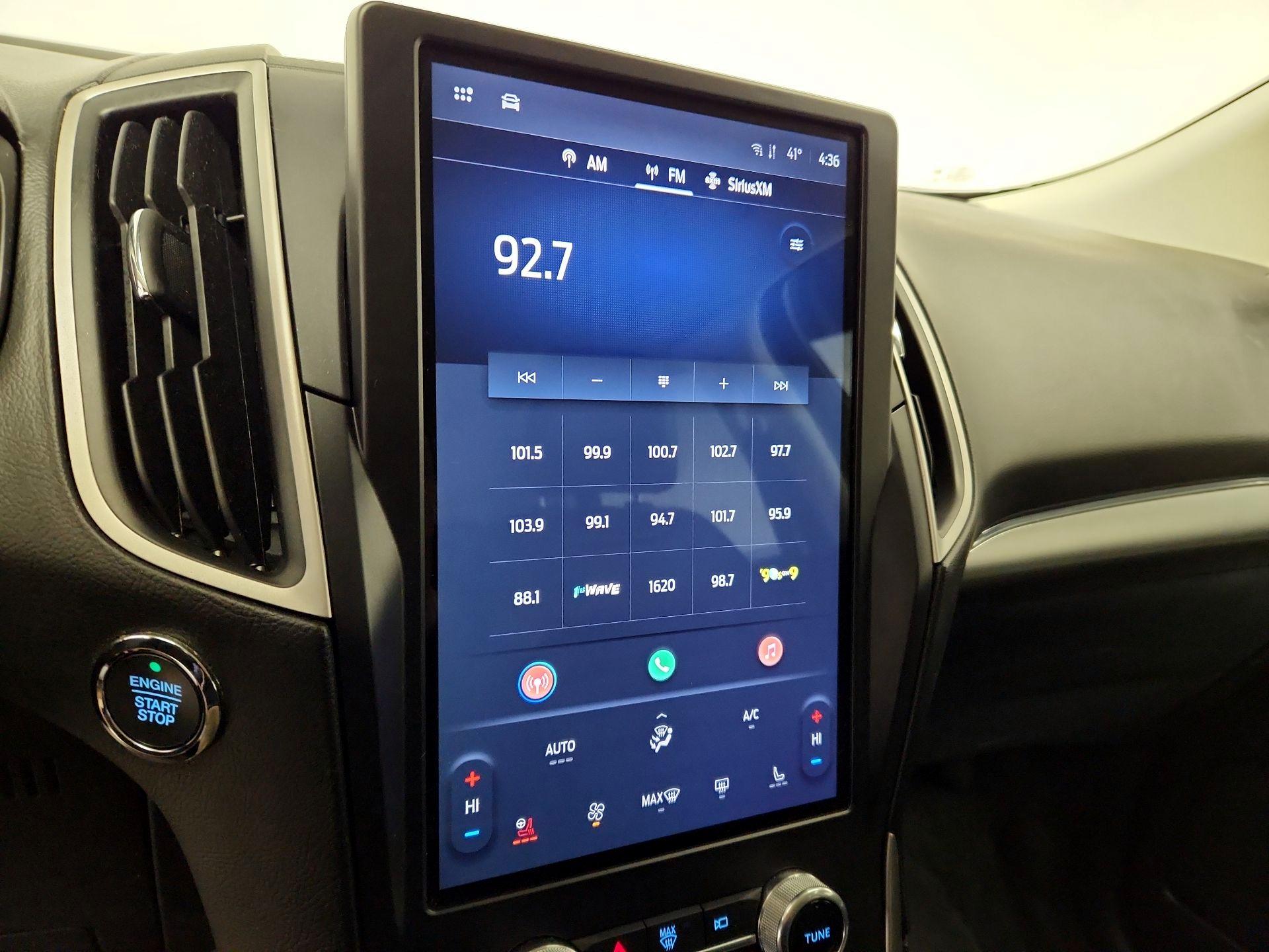 Thumbnail: 2022 Ford Edge - 15