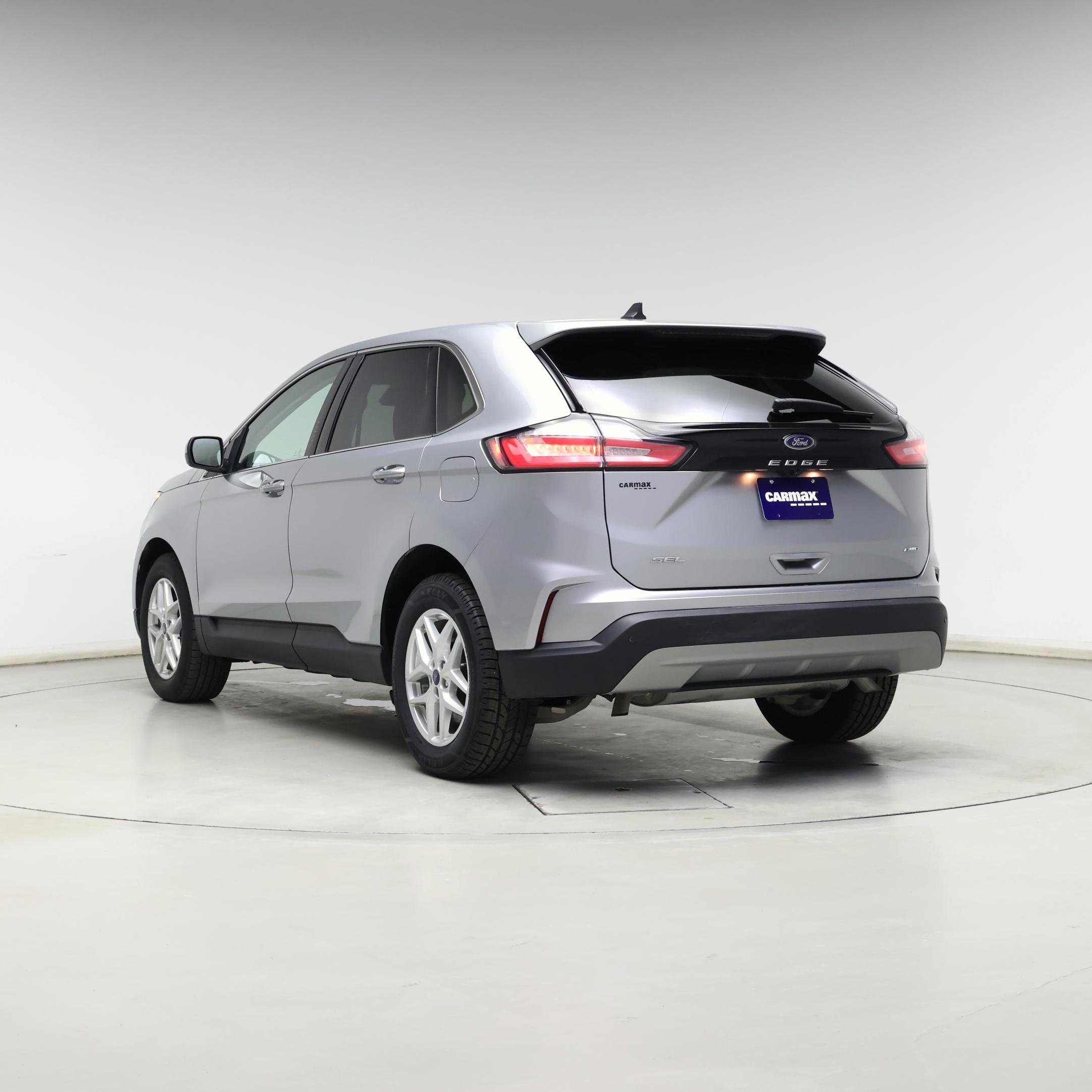 Thumbnail: 2022 Ford Edge - 2