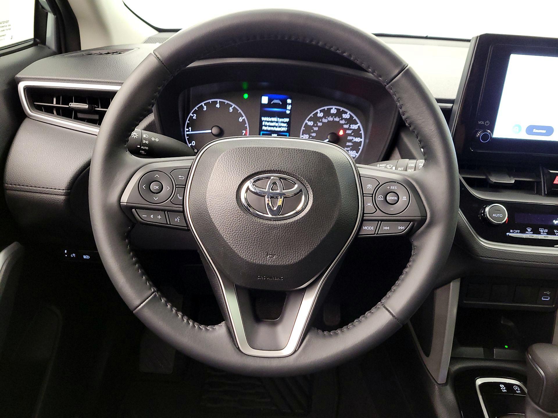 Thumbnail: 2024 Toyota Corolla Cross - 10