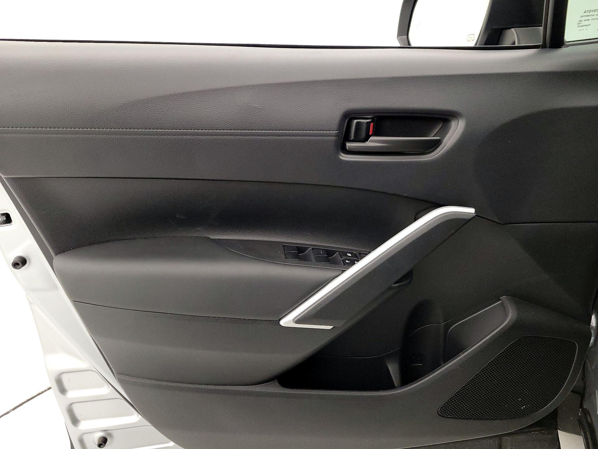 Thumbnail: 2024 Toyota Corolla Cross - 12