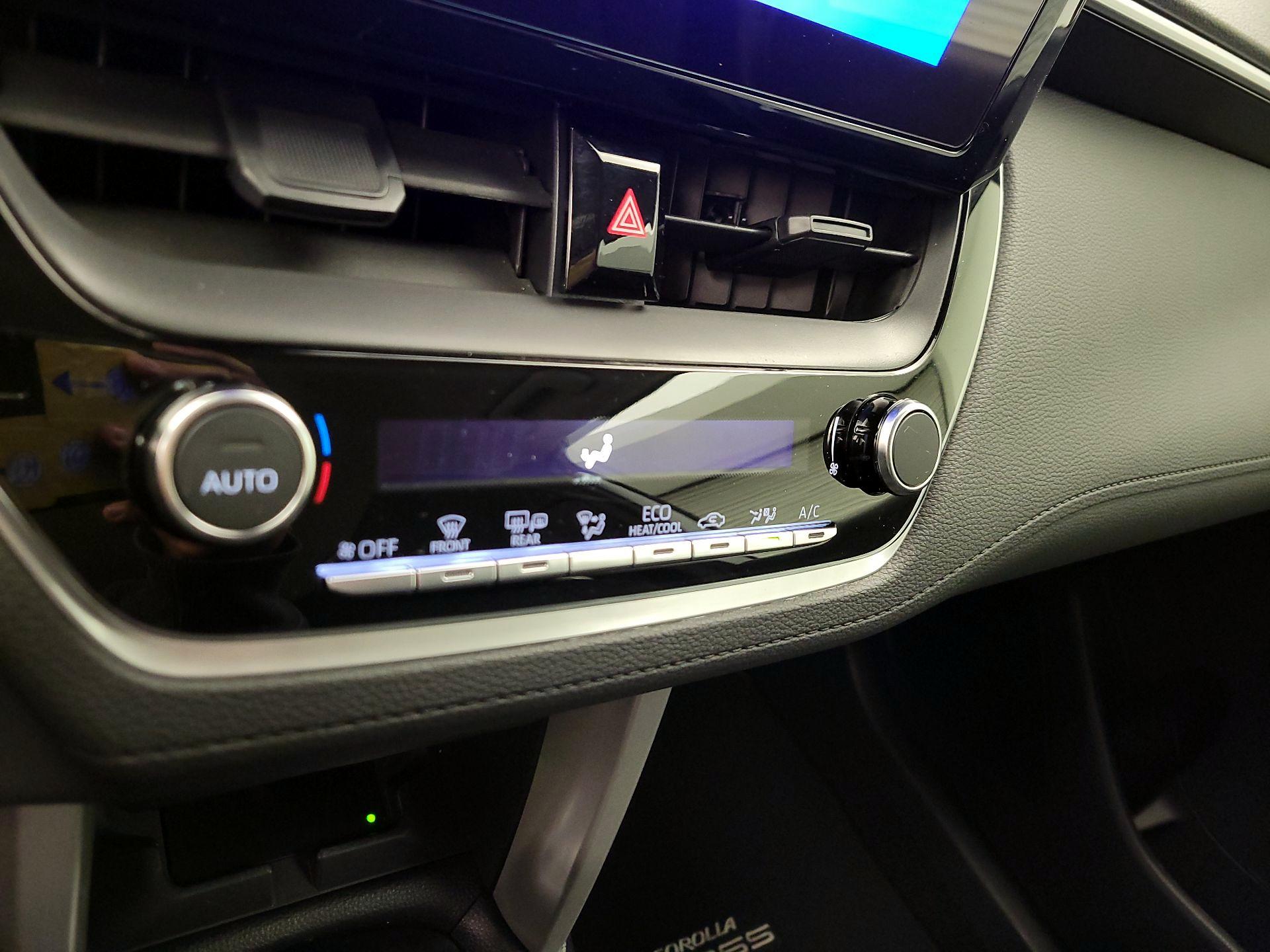 Thumbnail: 2024 Toyota Corolla Cross - 17