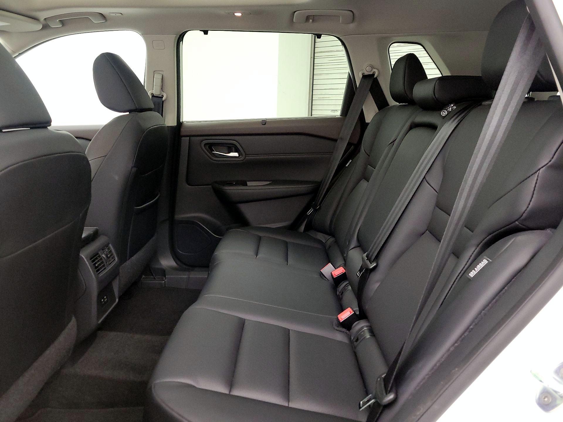 Thumbnail: 2023 Nissan Rogue - 20