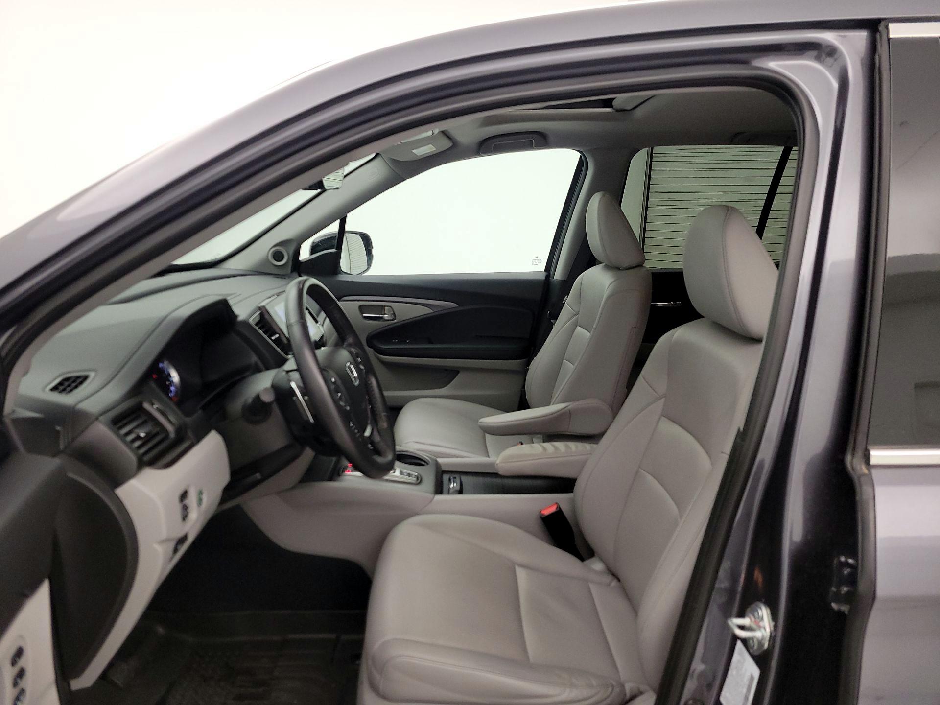 Thumbnail: 2023 Honda Ridgeline - 11