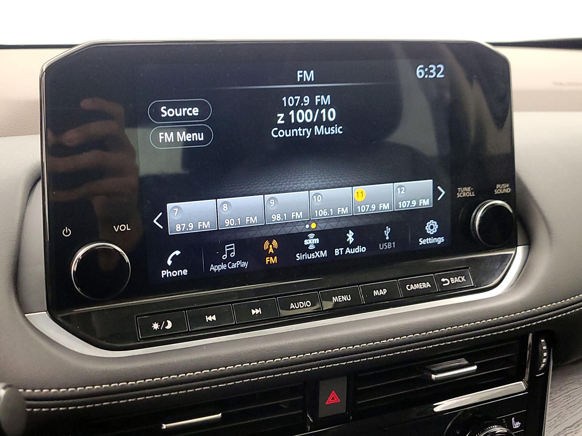 Thumbnail: 2023 Nissan Rogue - 15