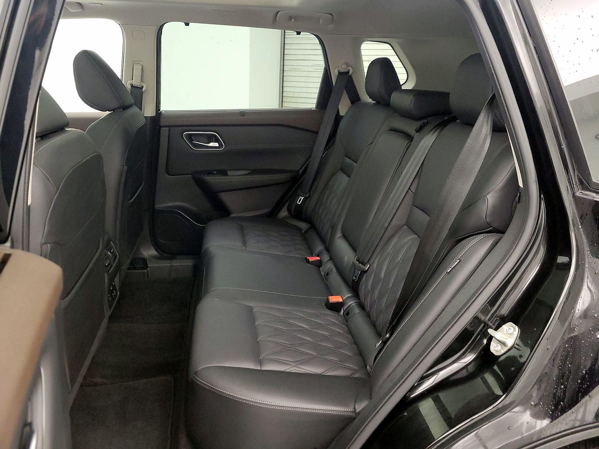 Thumbnail: 2023 Nissan Rogue - 20