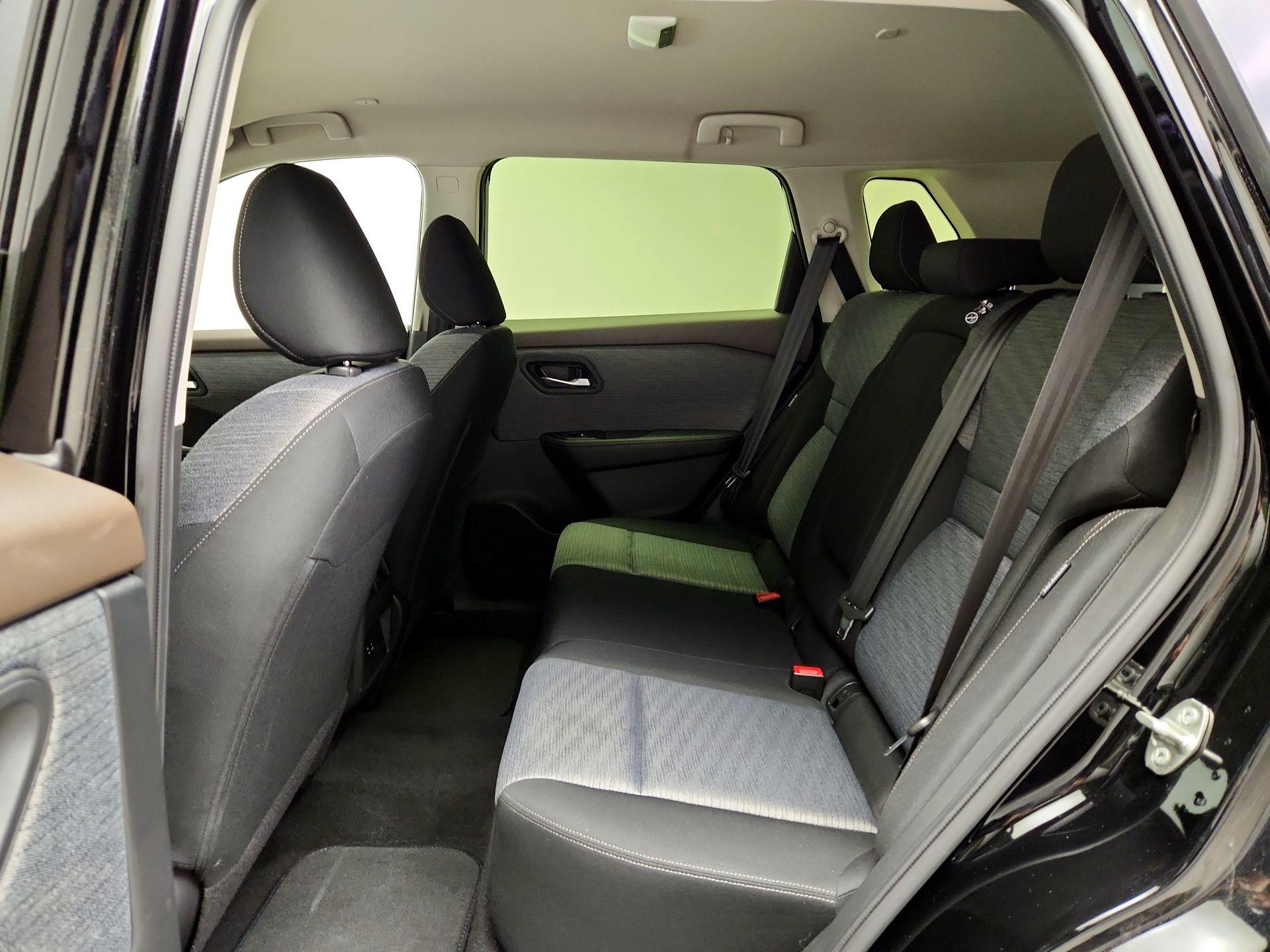 Thumbnail: 2023 Nissan Rogue - 19