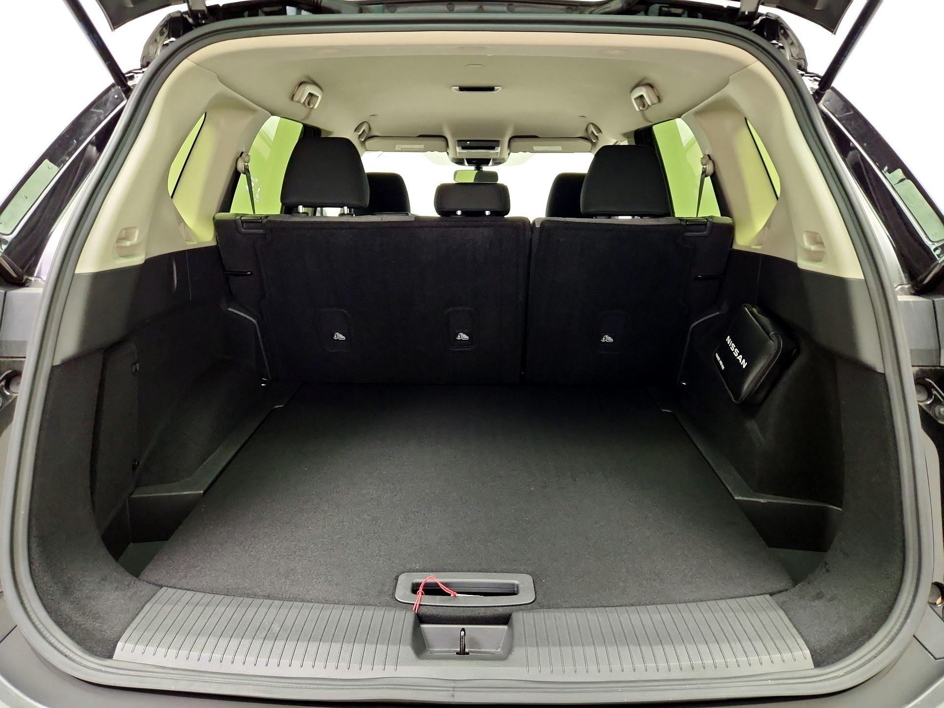 Thumbnail: 2023 Nissan Rogue - 20