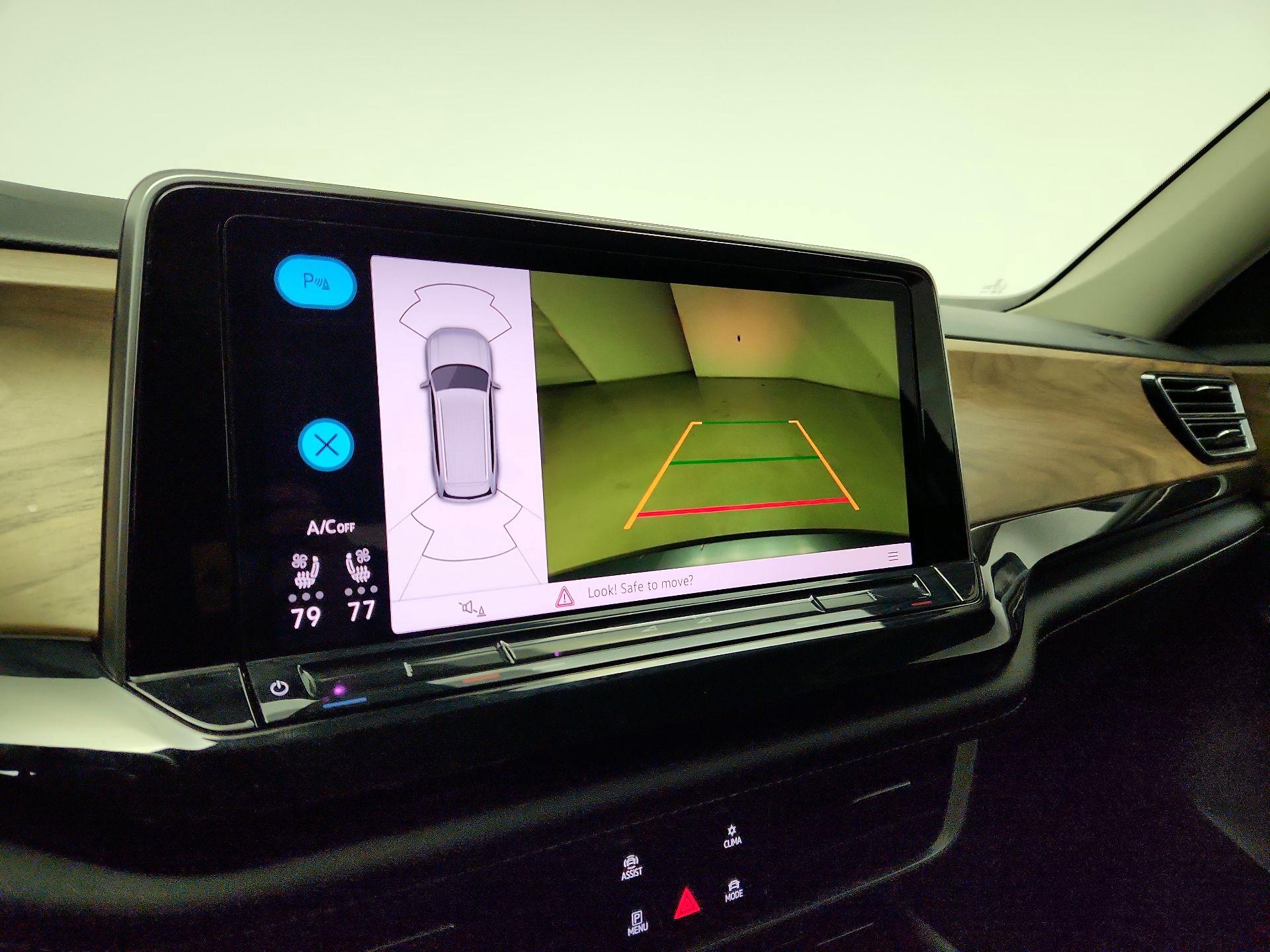 Thumbnail: 2024 Volkswagen Atlas - 14