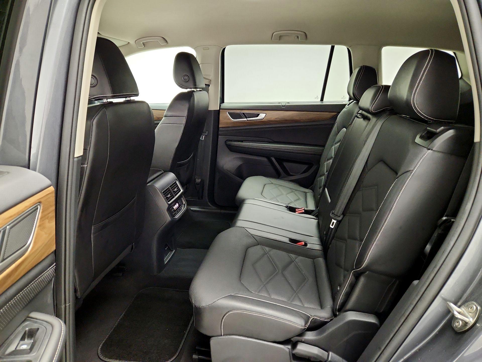 Thumbnail: 2024 Volkswagen Atlas - 19