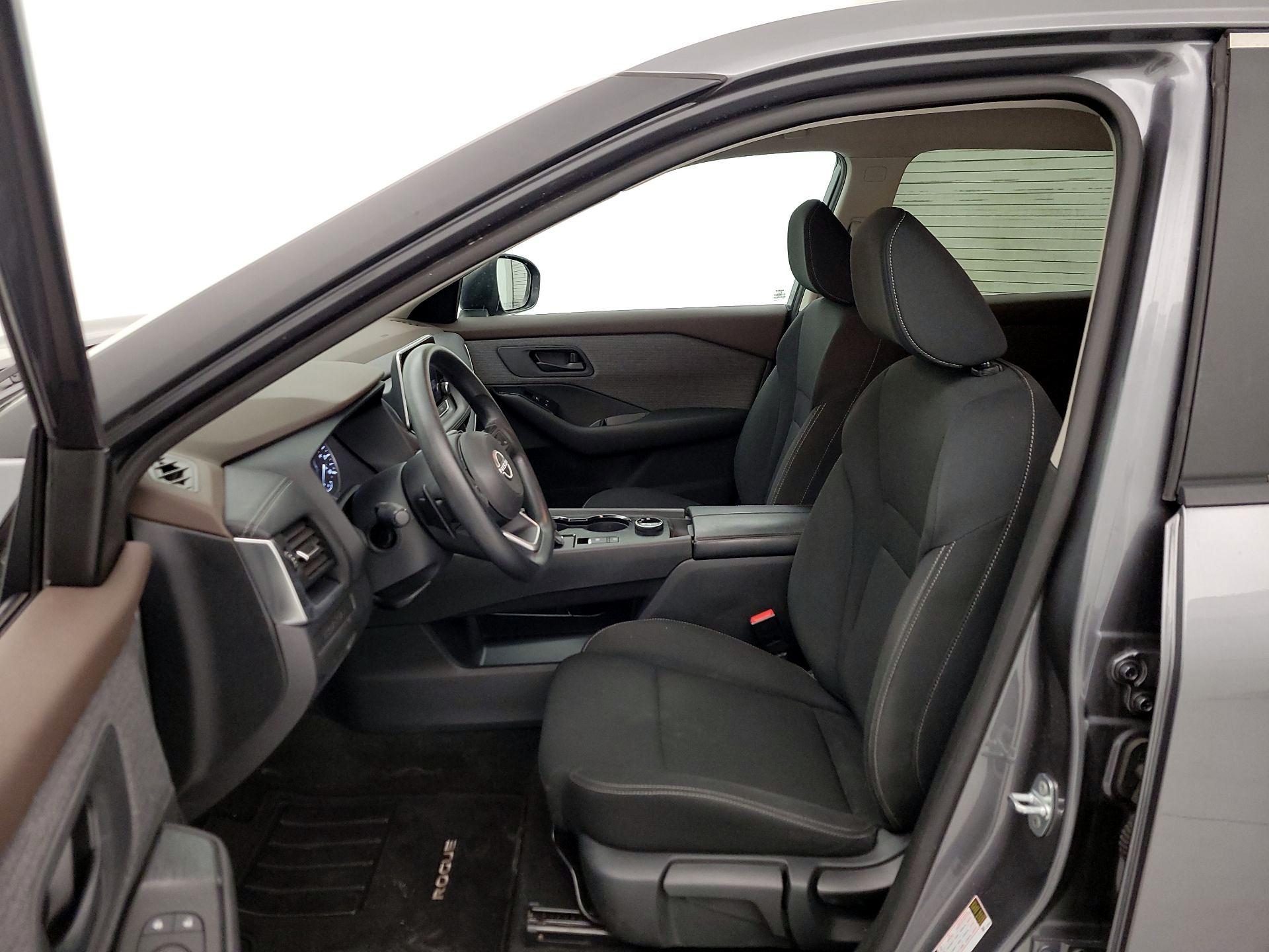 Thumbnail: 2023 Nissan Rogue - 11