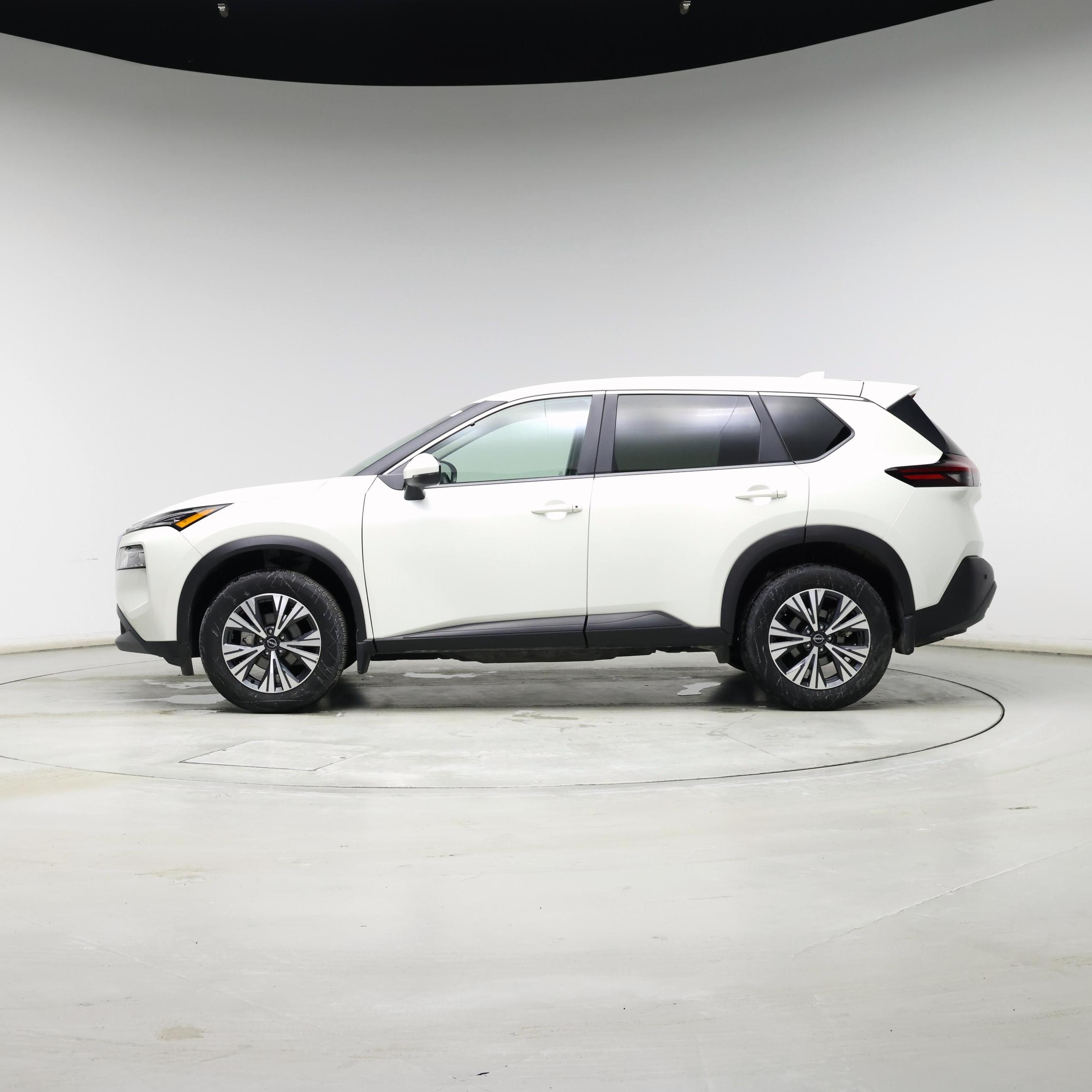 Thumbnail: 2023 Nissan Rogue - 3