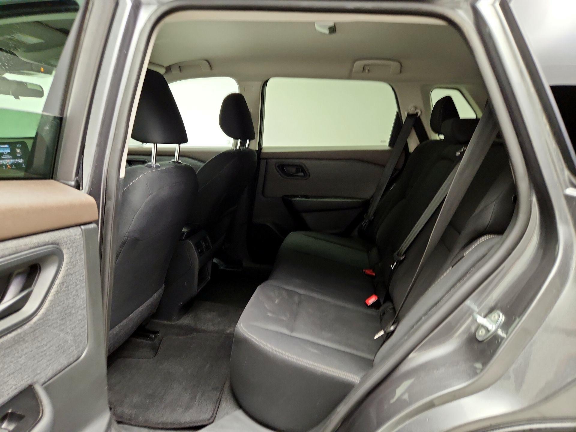 Thumbnail: 2023 Nissan Rogue - 19