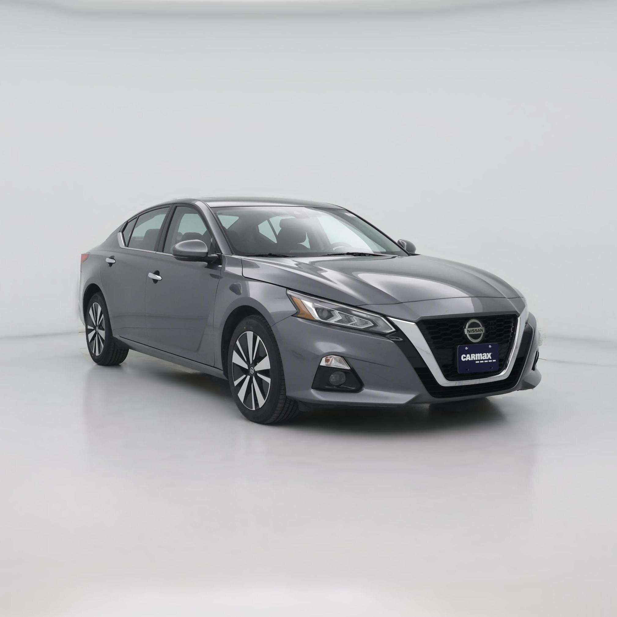 Thumbnail: 2020 Nissan Altima - 1
