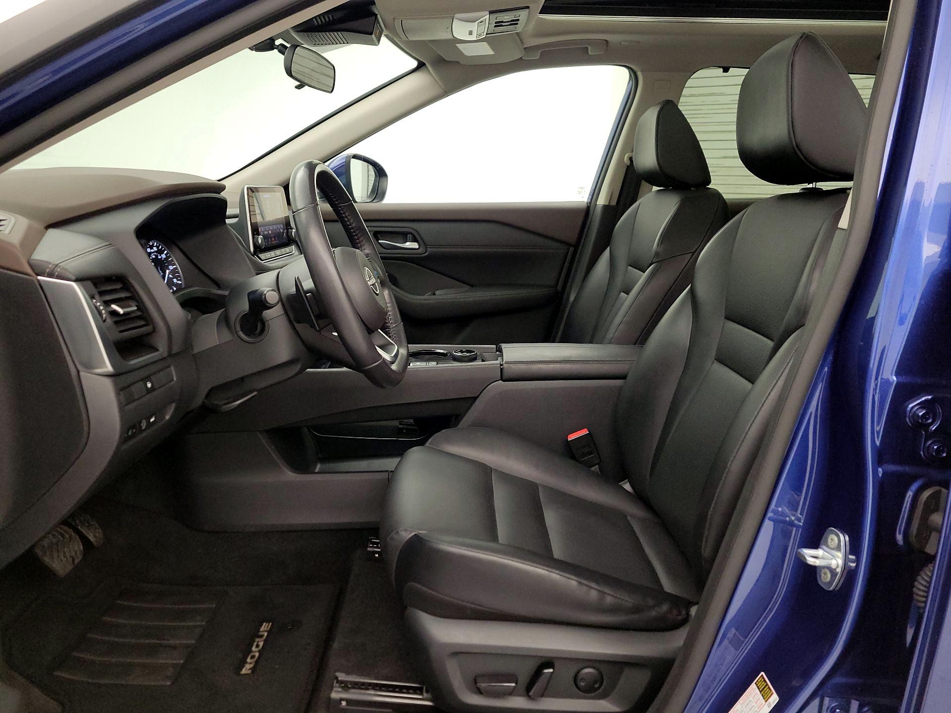 Thumbnail: 2023 Nissan Rogue - 11