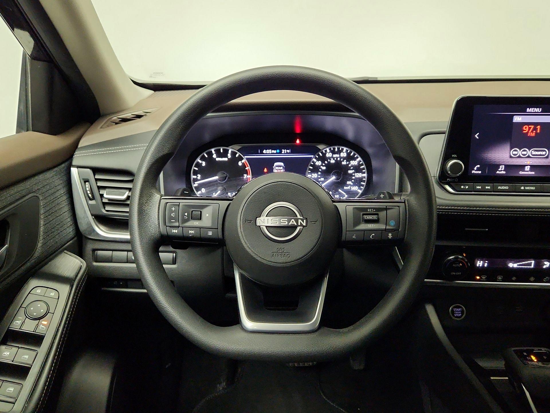 Thumbnail: 2023 Nissan Rogue - 10