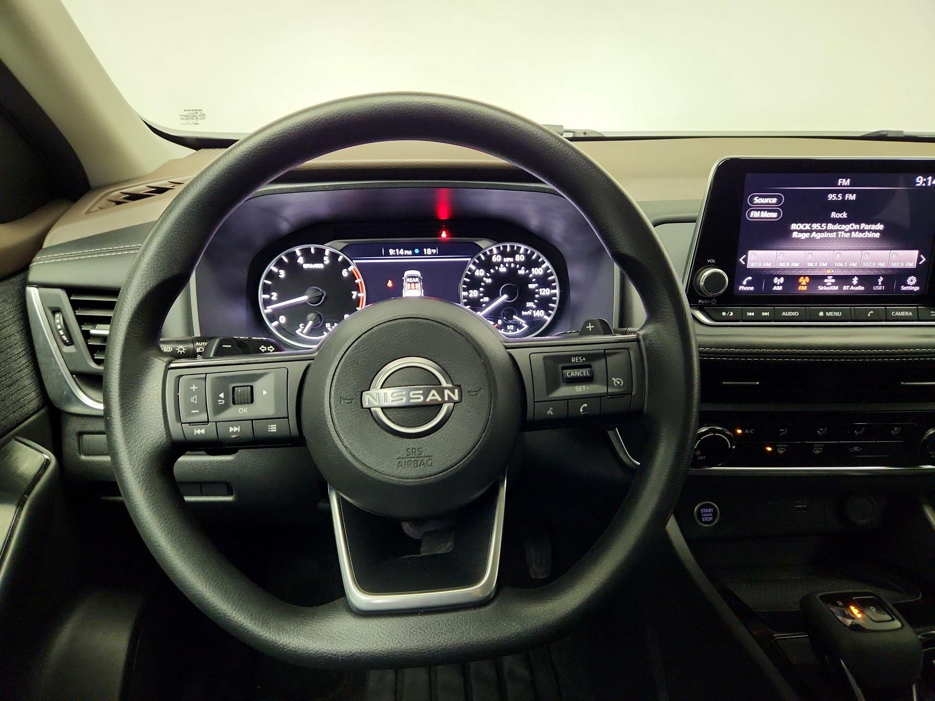 Thumbnail: 2023 Nissan Rogue - 10