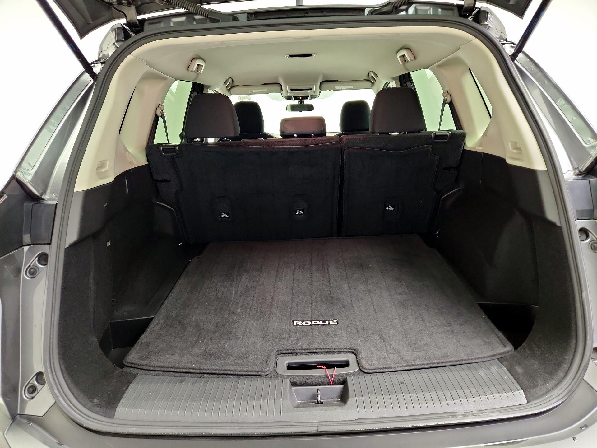 Thumbnail: 2023 Nissan Rogue - 20