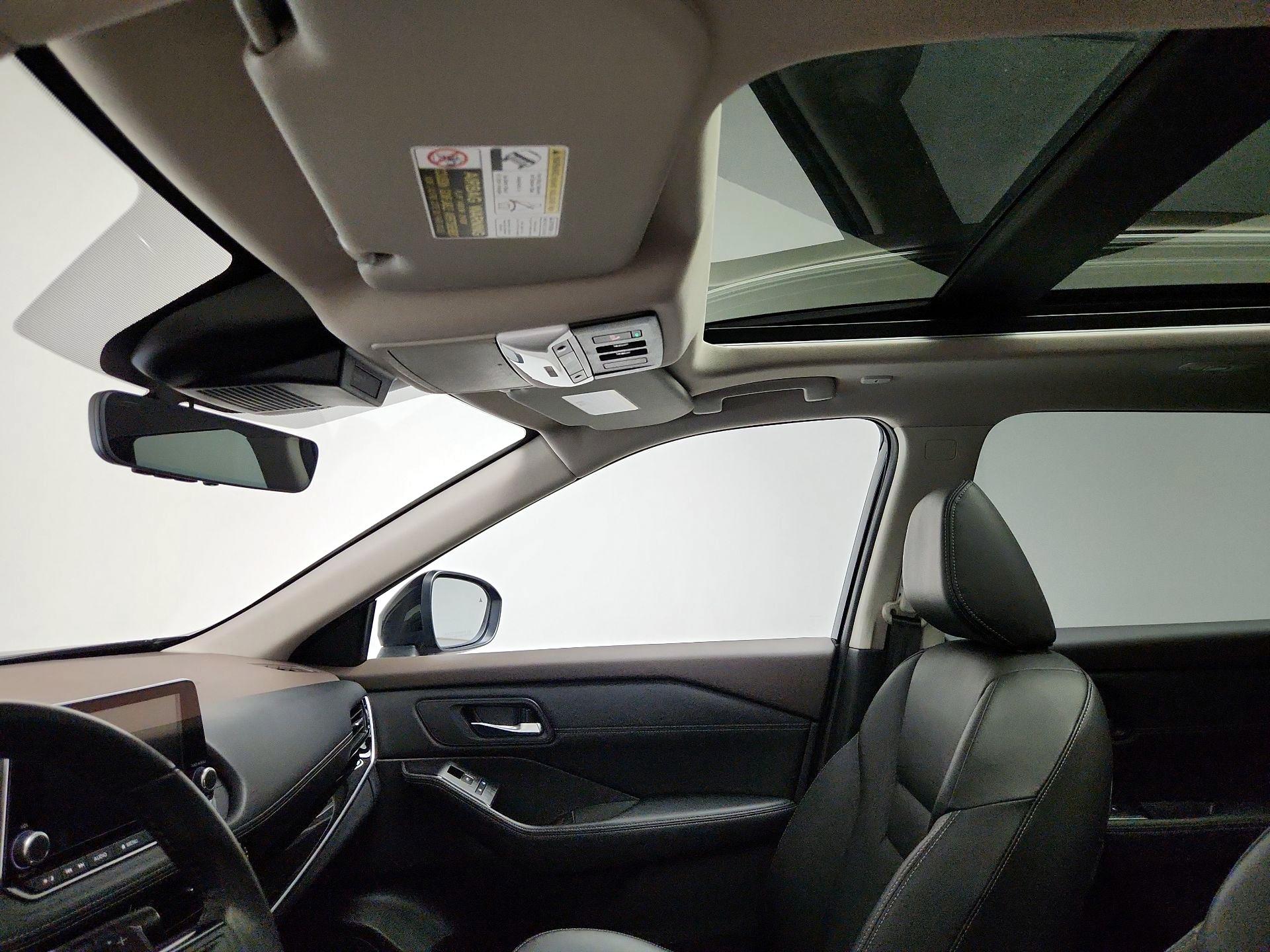 Thumbnail: 2023 Nissan Rogue - 19