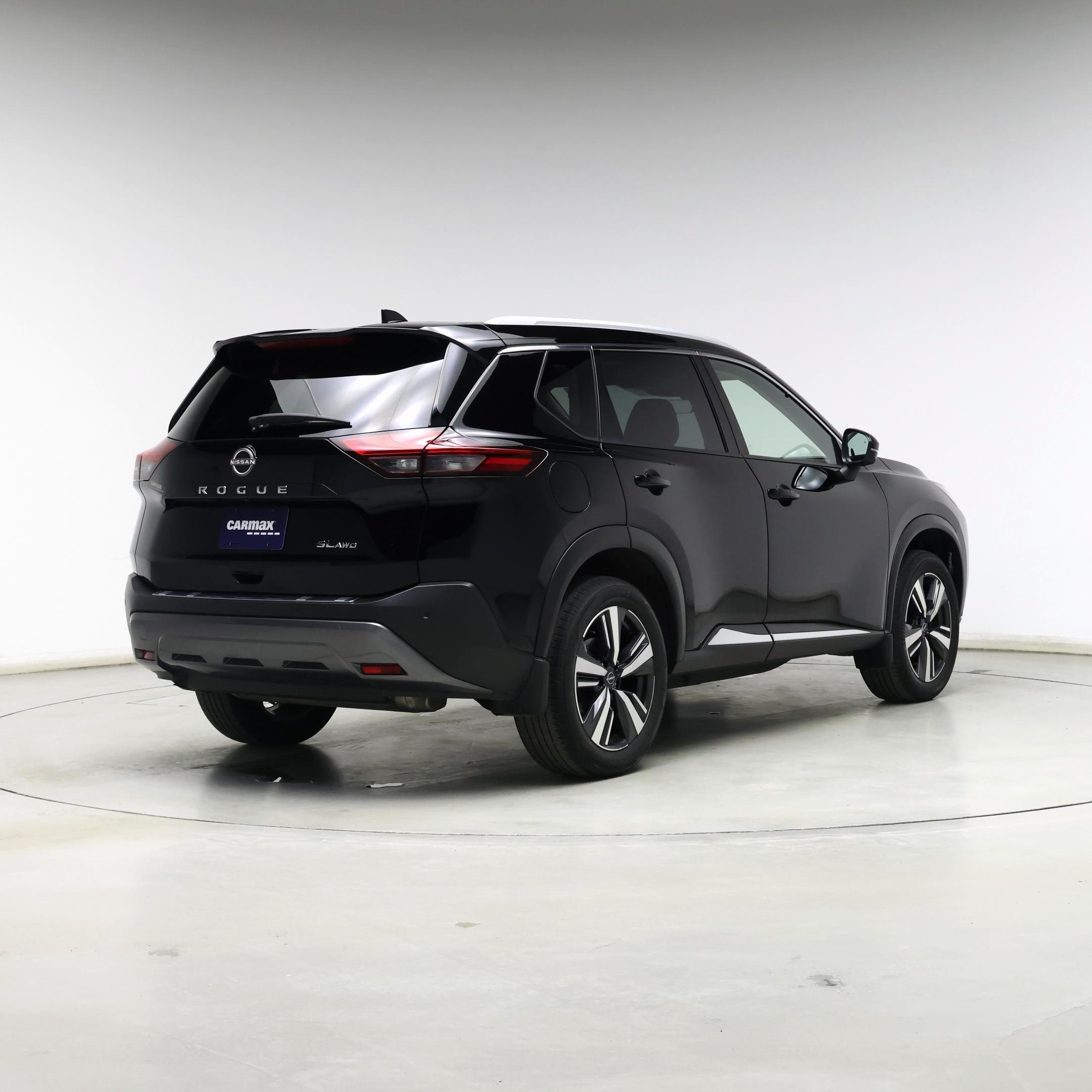 Thumbnail: 2023 Nissan Rogue - 8