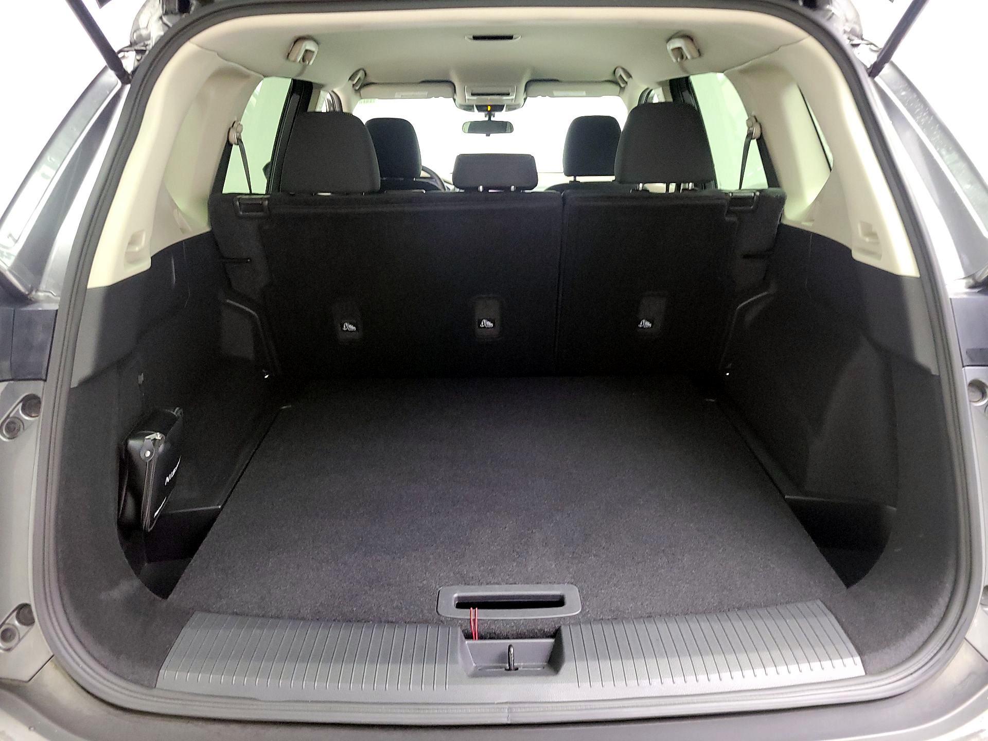 Thumbnail: 2023 Nissan Rogue - 20