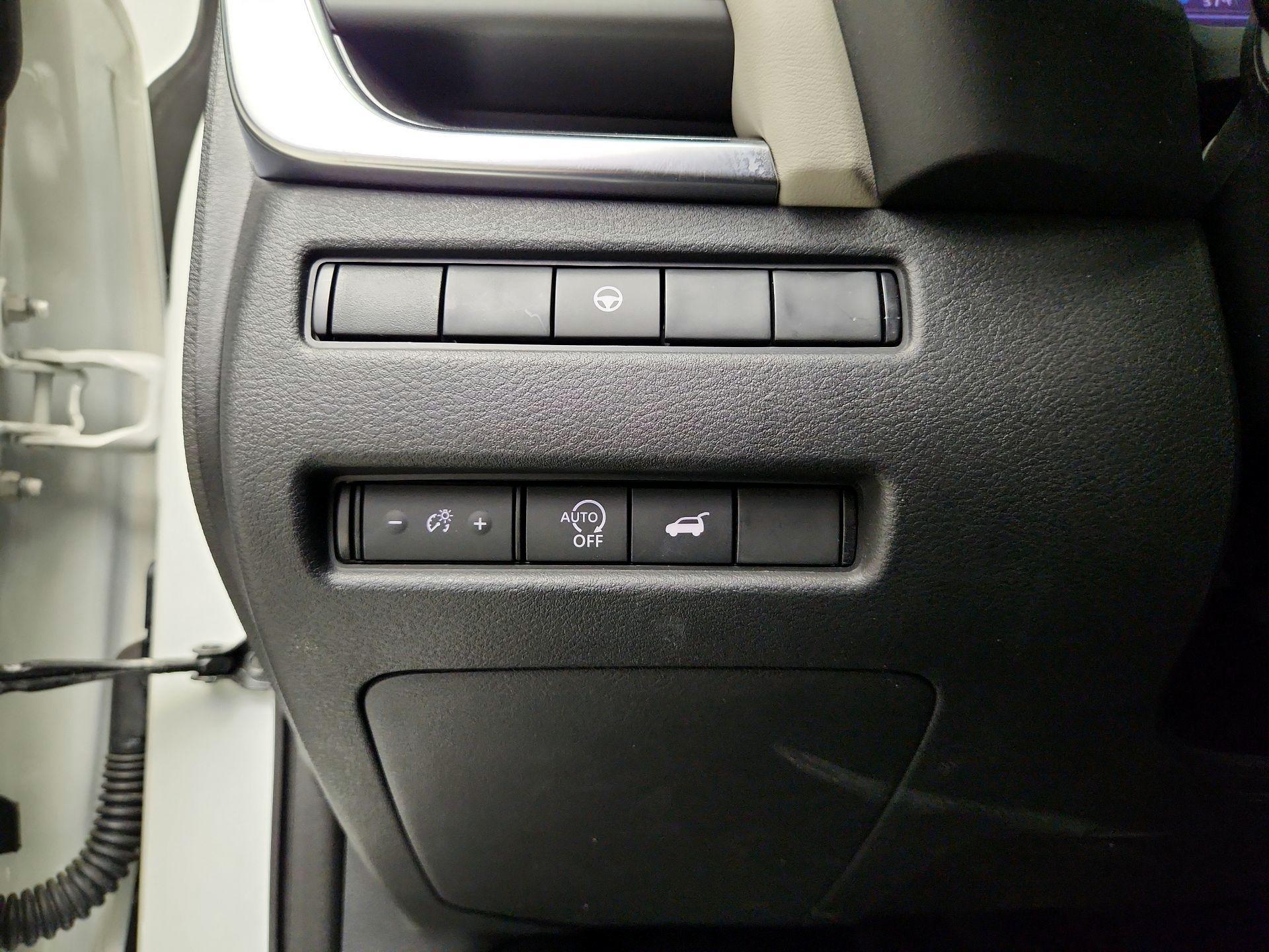 Thumbnail: 2023 Nissan Rogue - 13