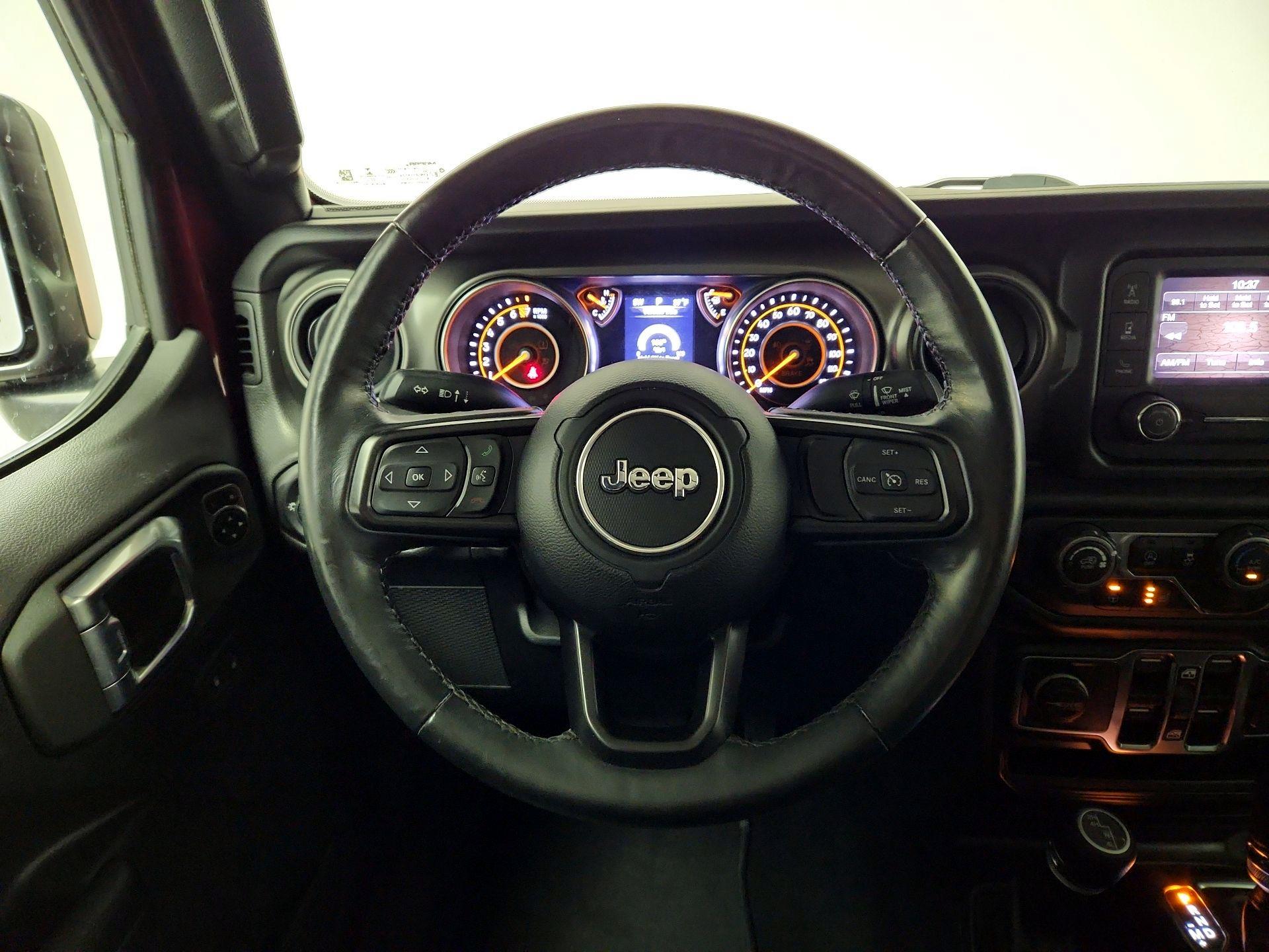 Thumbnail: 2021 Jeep Gladiator - 10