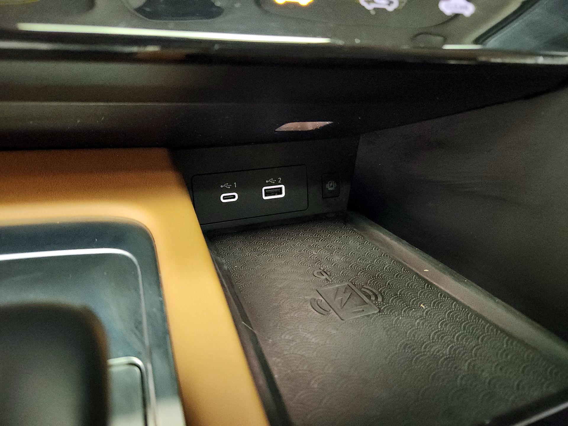 Thumbnail: 2023 INFINITI QX60 - 19