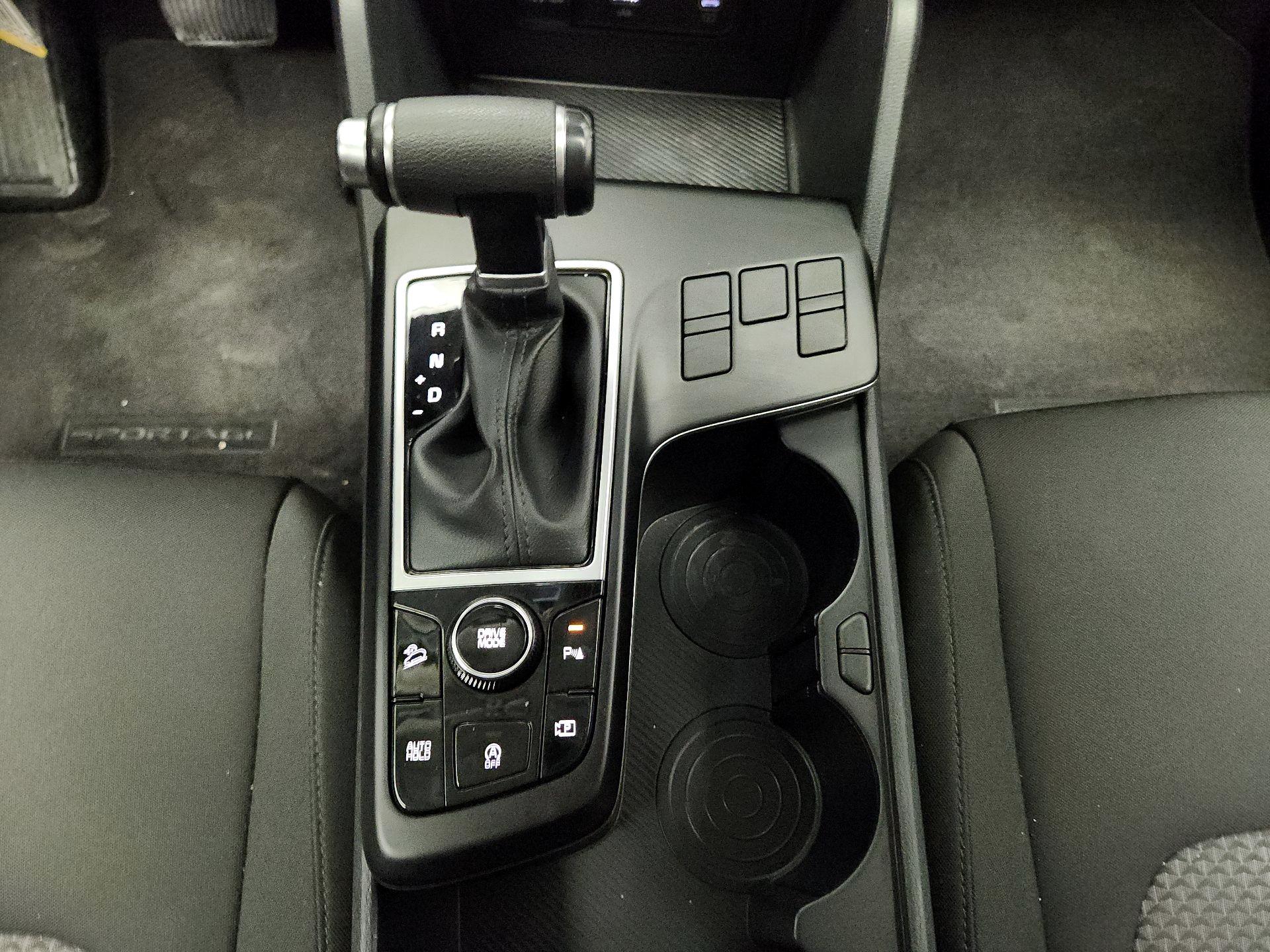 Thumbnail: 2024 Kia Sportage - 17