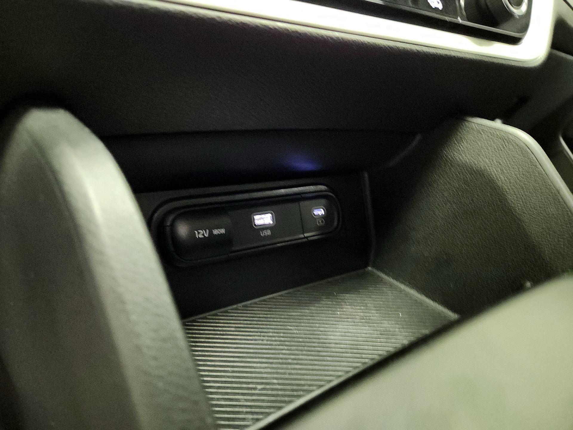 Thumbnail: 2024 Kia Sportage - 18