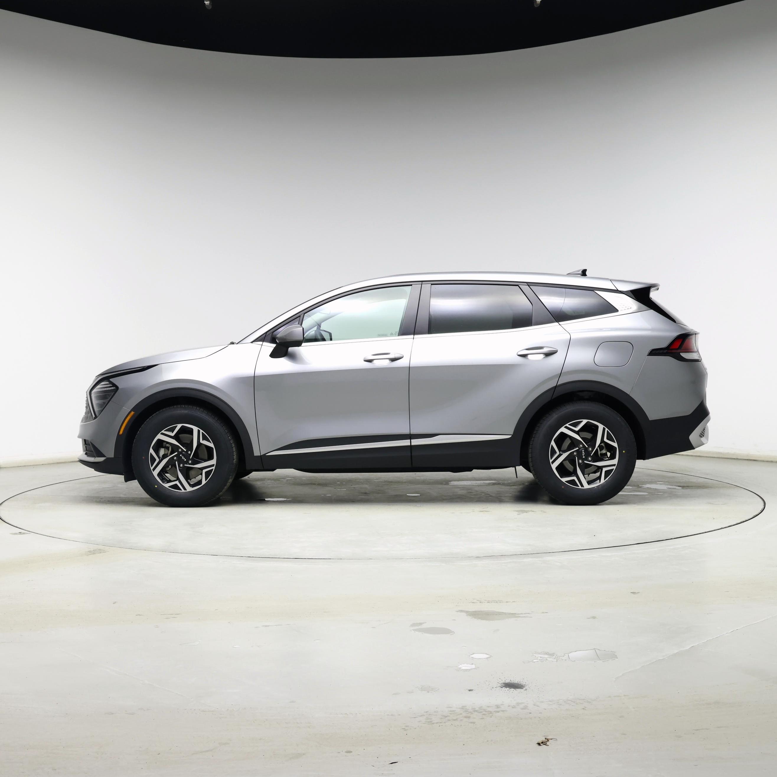 Thumbnail: 2024 Kia Sportage - 3