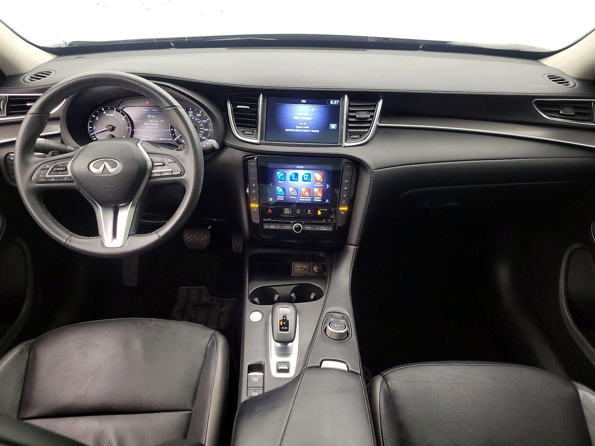 Thumbnail: 2023 INFINITI QX50 - 9