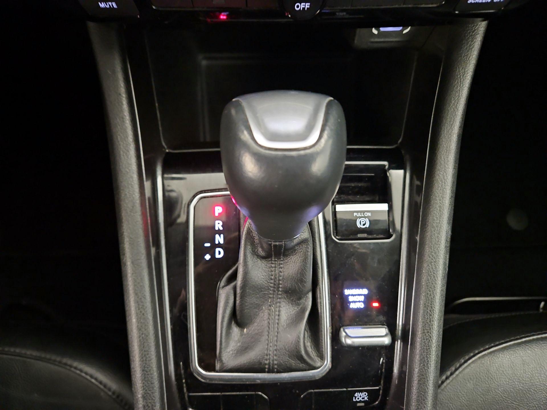 Thumbnail: 2022 Jeep Compass - 17