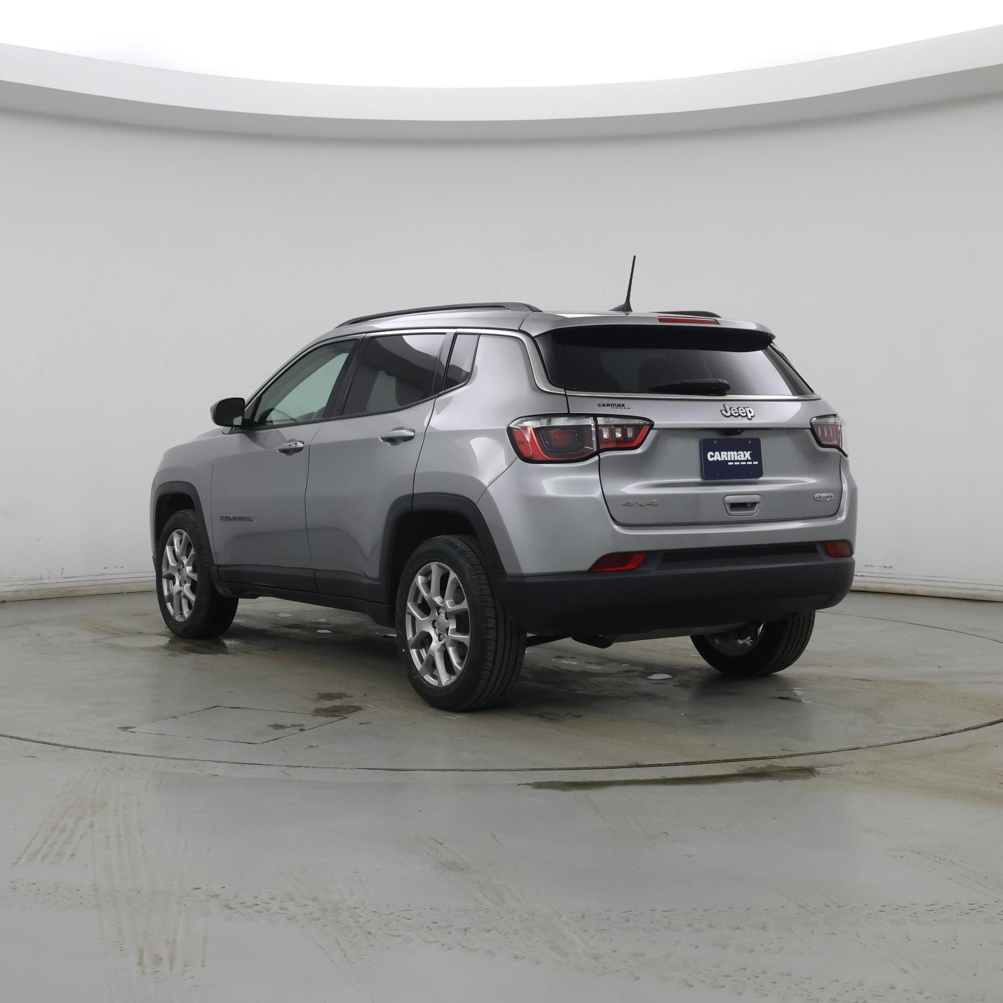 Thumbnail: 2022 Jeep Compass - 2