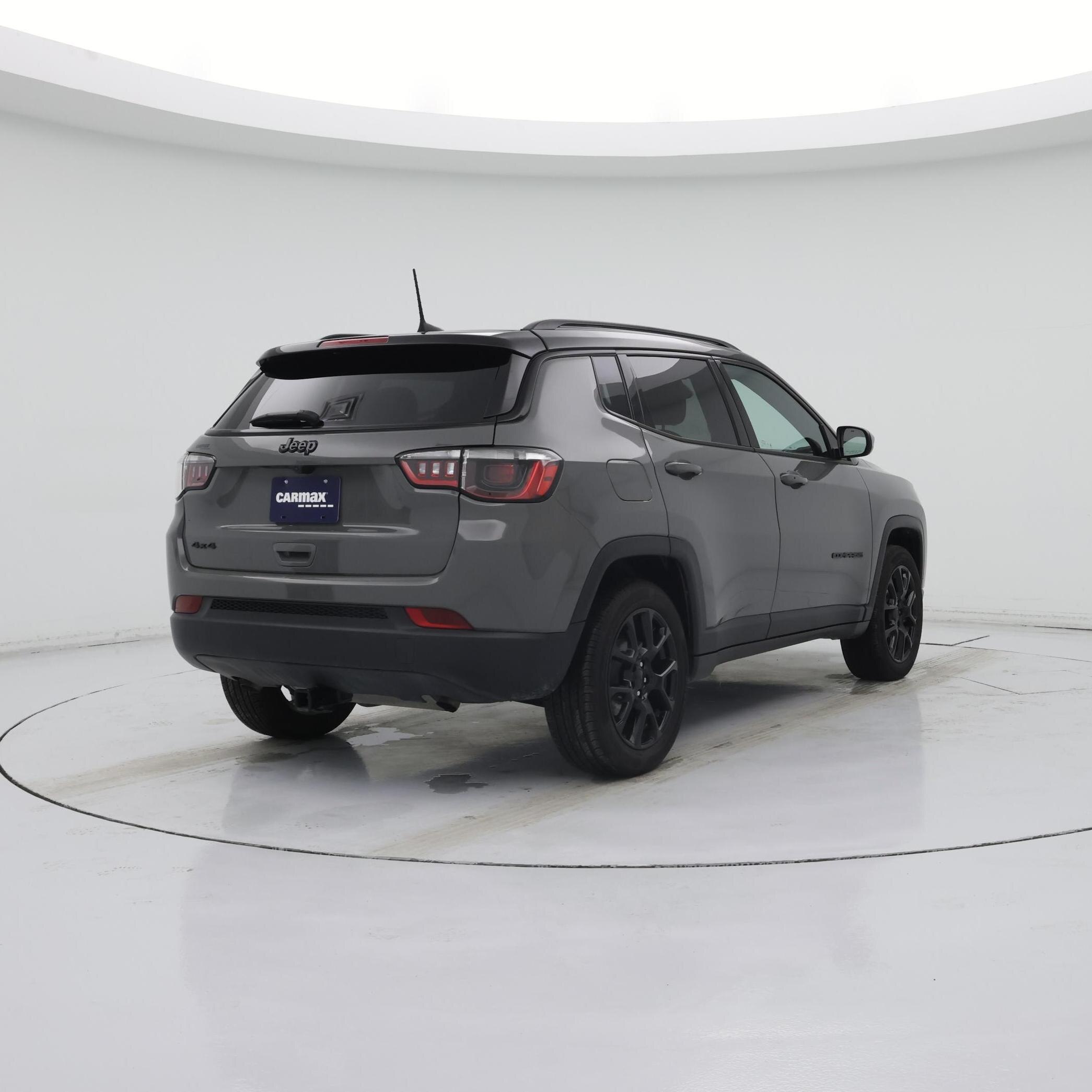 Thumbnail: 2023 Jeep Compass - 8