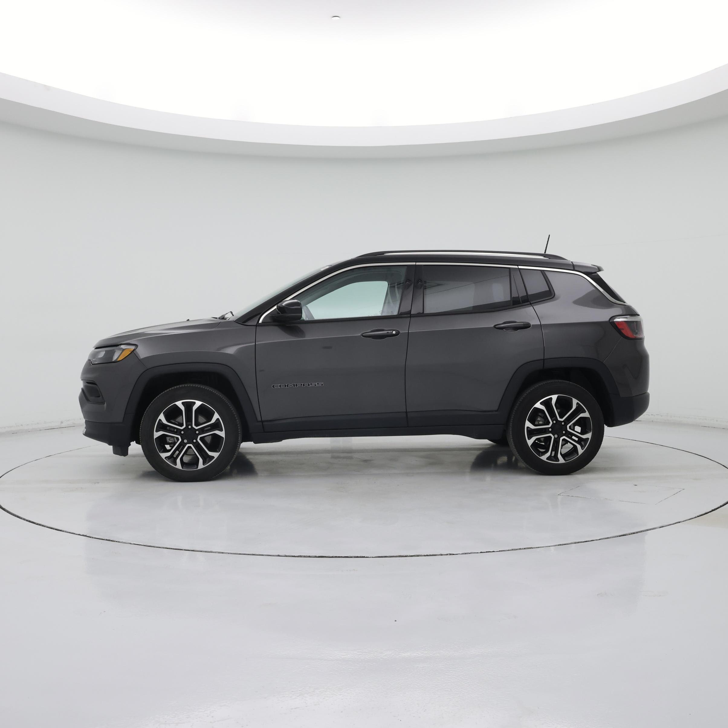 Thumbnail: 2022 Jeep Compass - 3