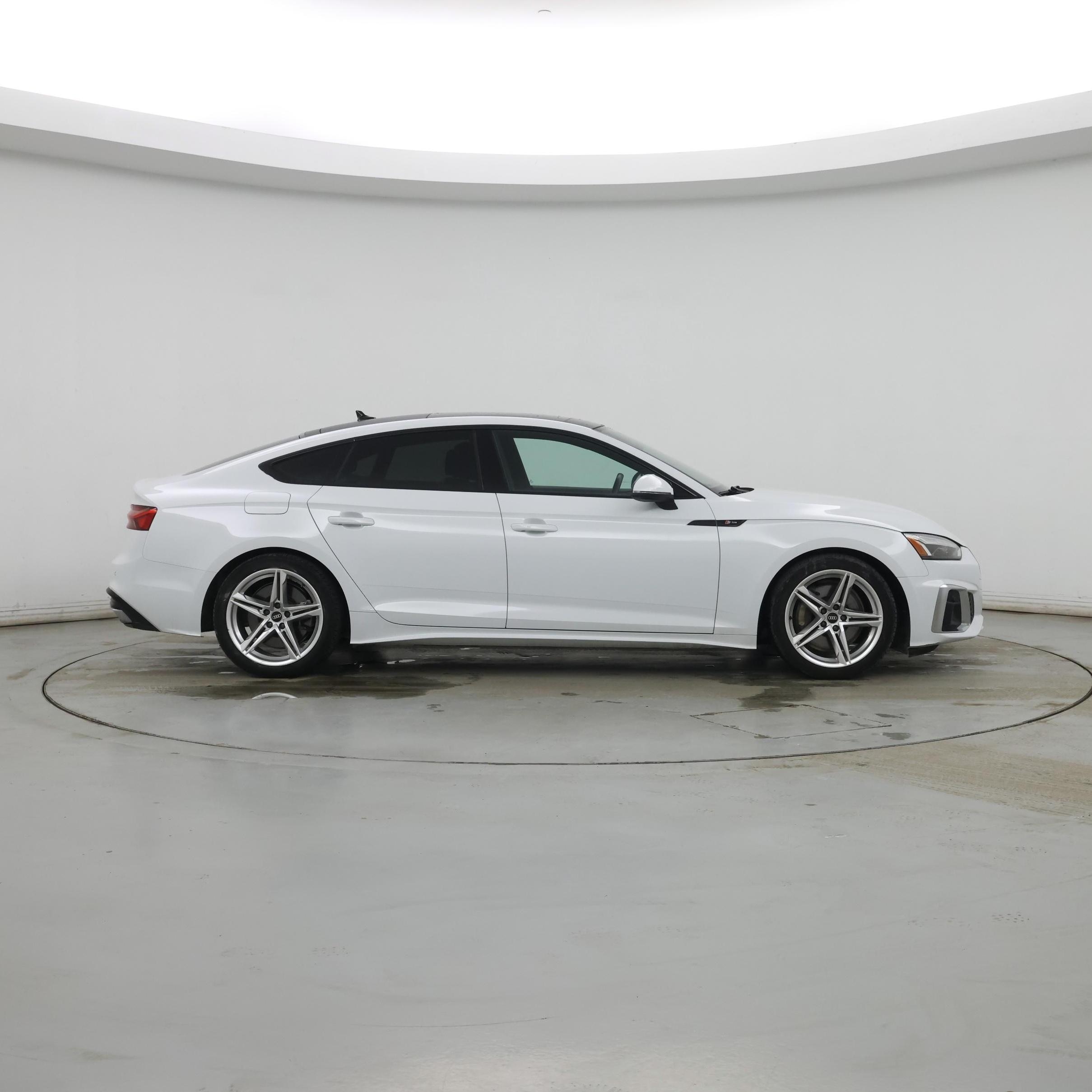 Thumbnail: 2021 Audi A5 - 7