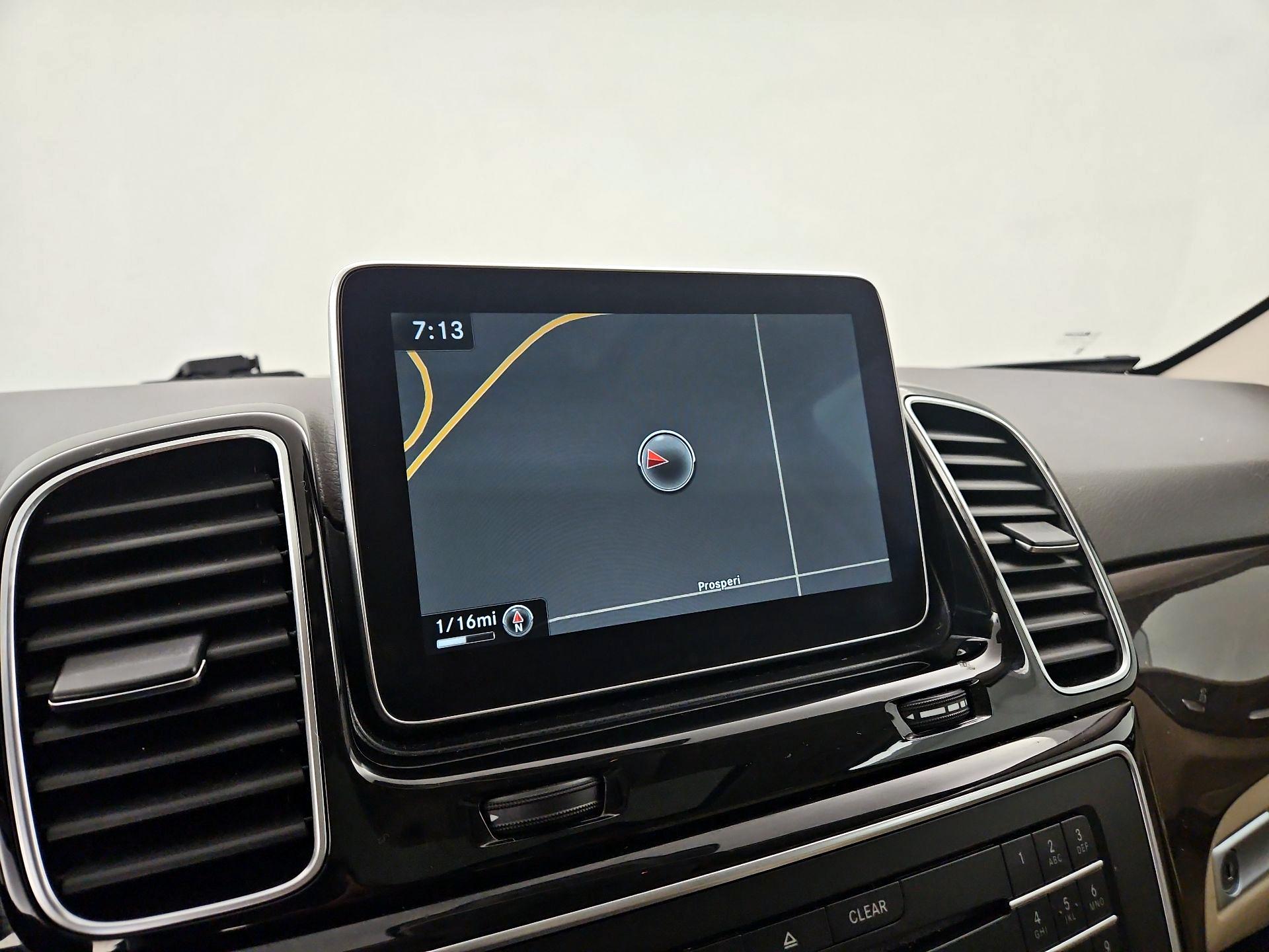 Thumbnail: 2016 Mercedes-Benz GLE - 14