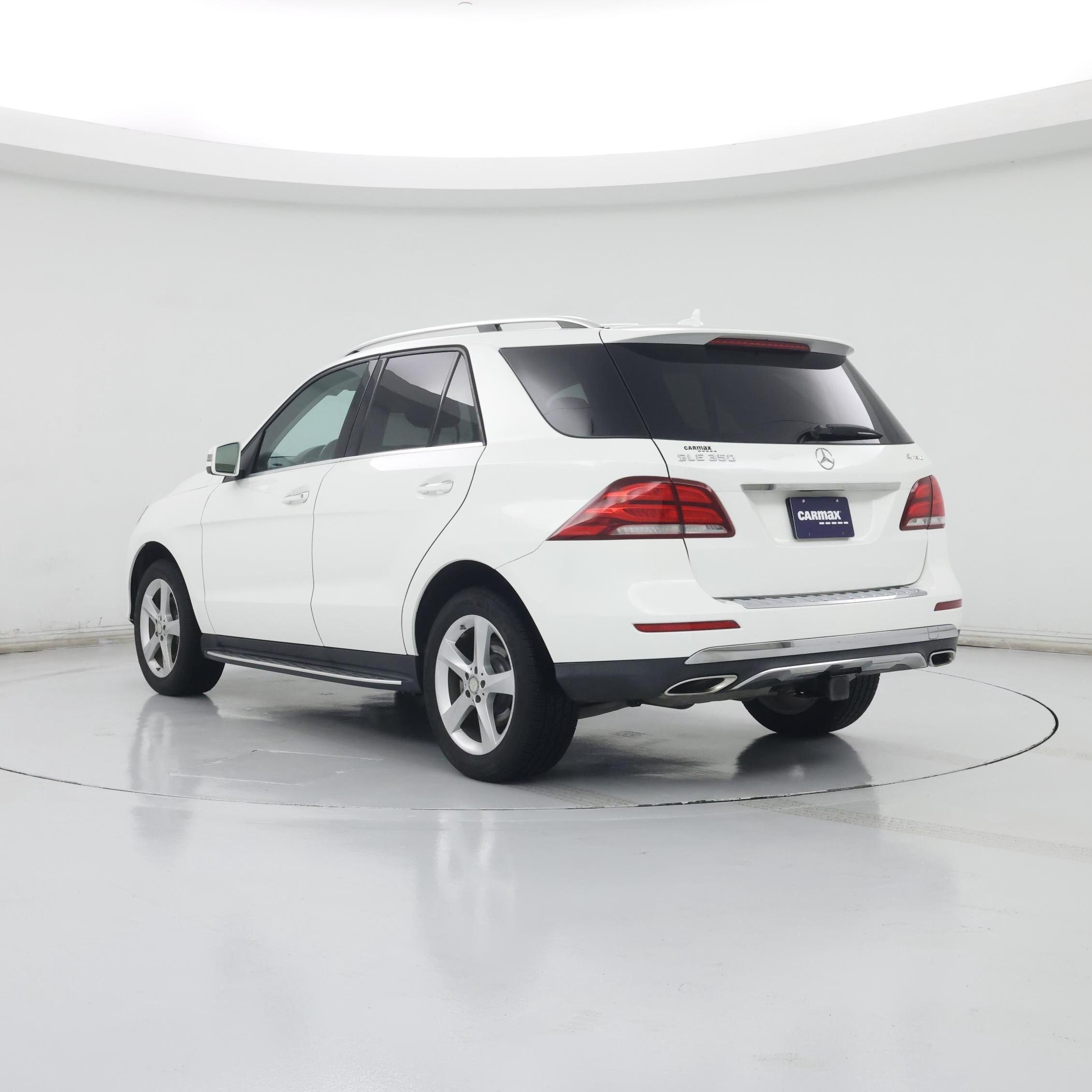 Thumbnail: 2016 Mercedes-Benz GLE - 2