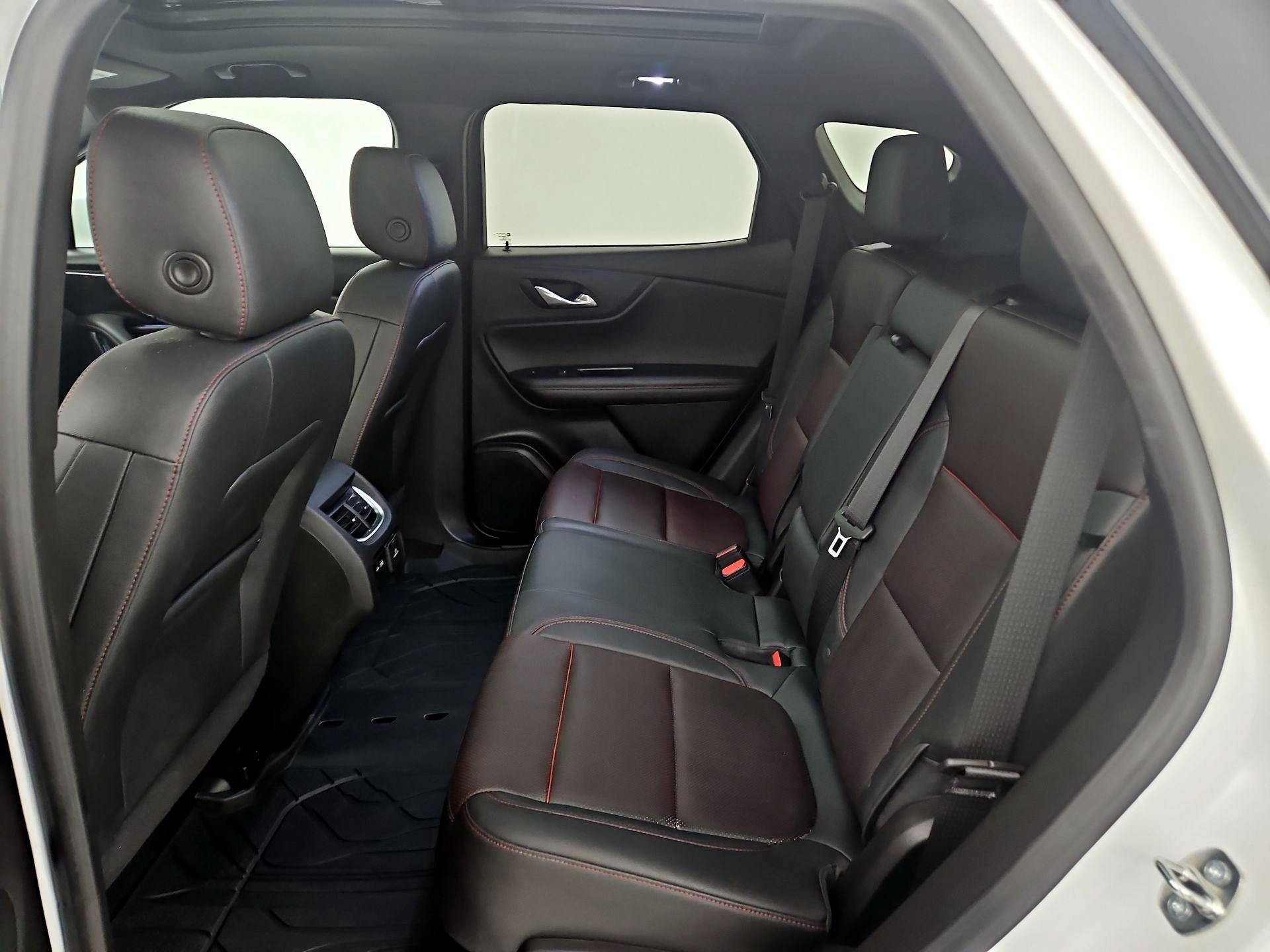 Thumbnail: 2023 Chevrolet Blazer - 20