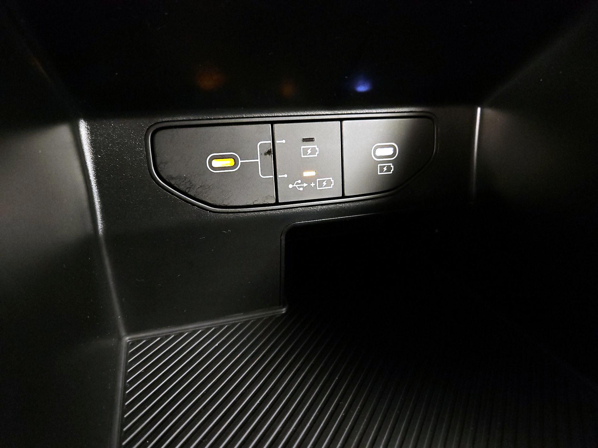 Thumbnail: 2025 Kia Sorento - 18